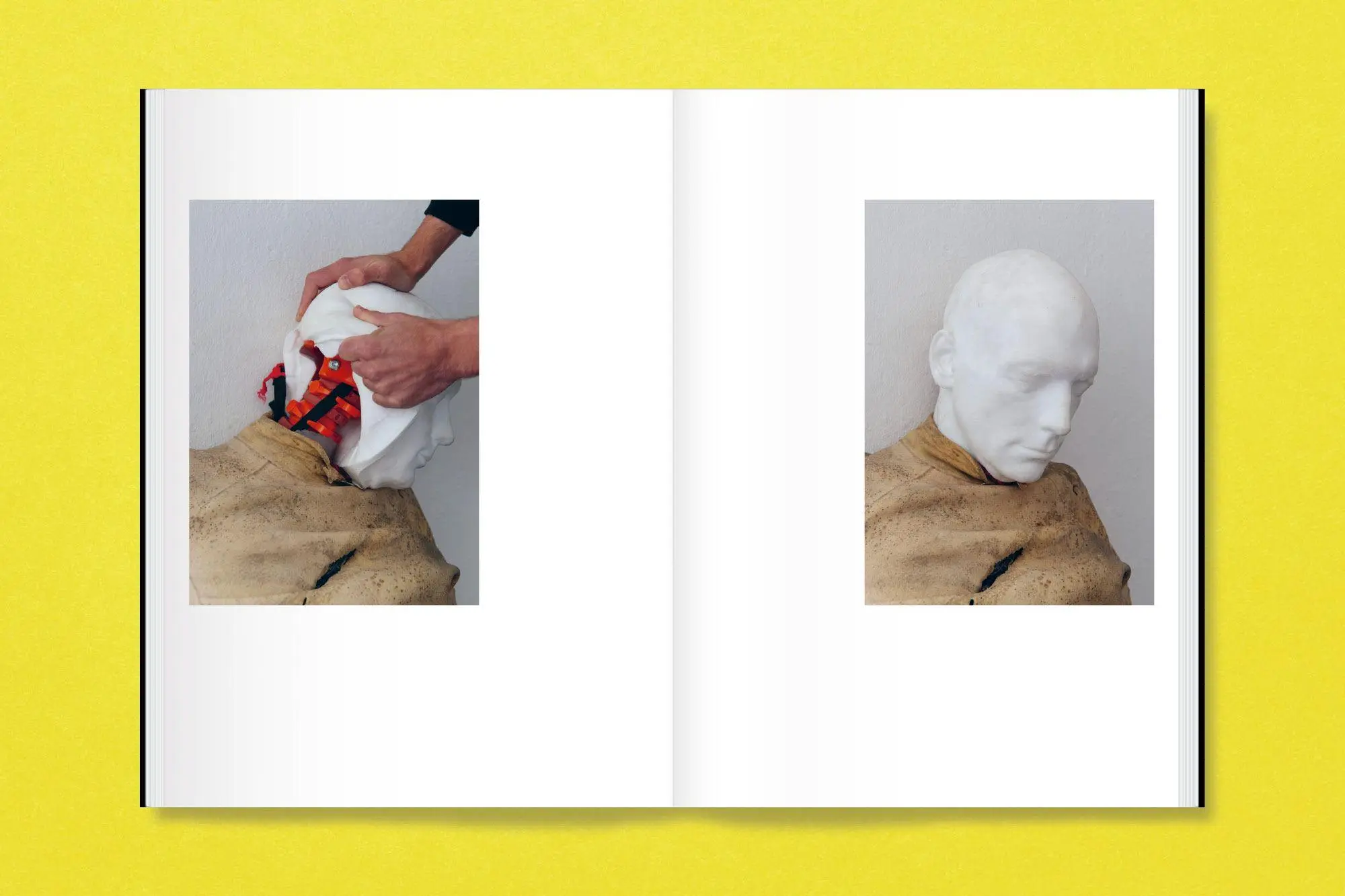 Bild: 9783987411779 | Moritz Riesenbeck | Normcore | V. (u. a.) | Taschenbuch | 232 S.