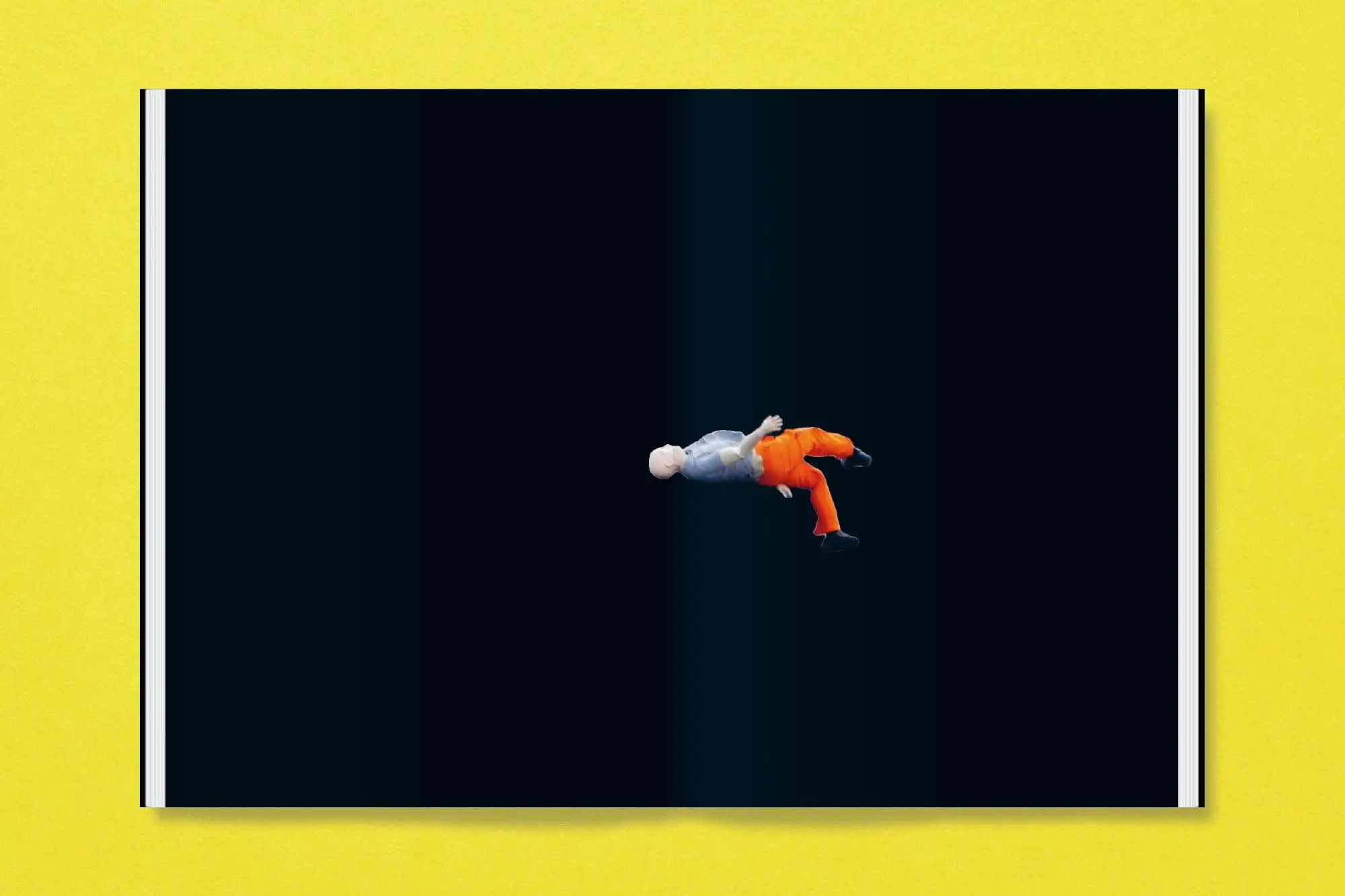 Bild: 9783987411779 | Moritz Riesenbeck | Normcore | V. (u. a.) | Taschenbuch | 232 S.