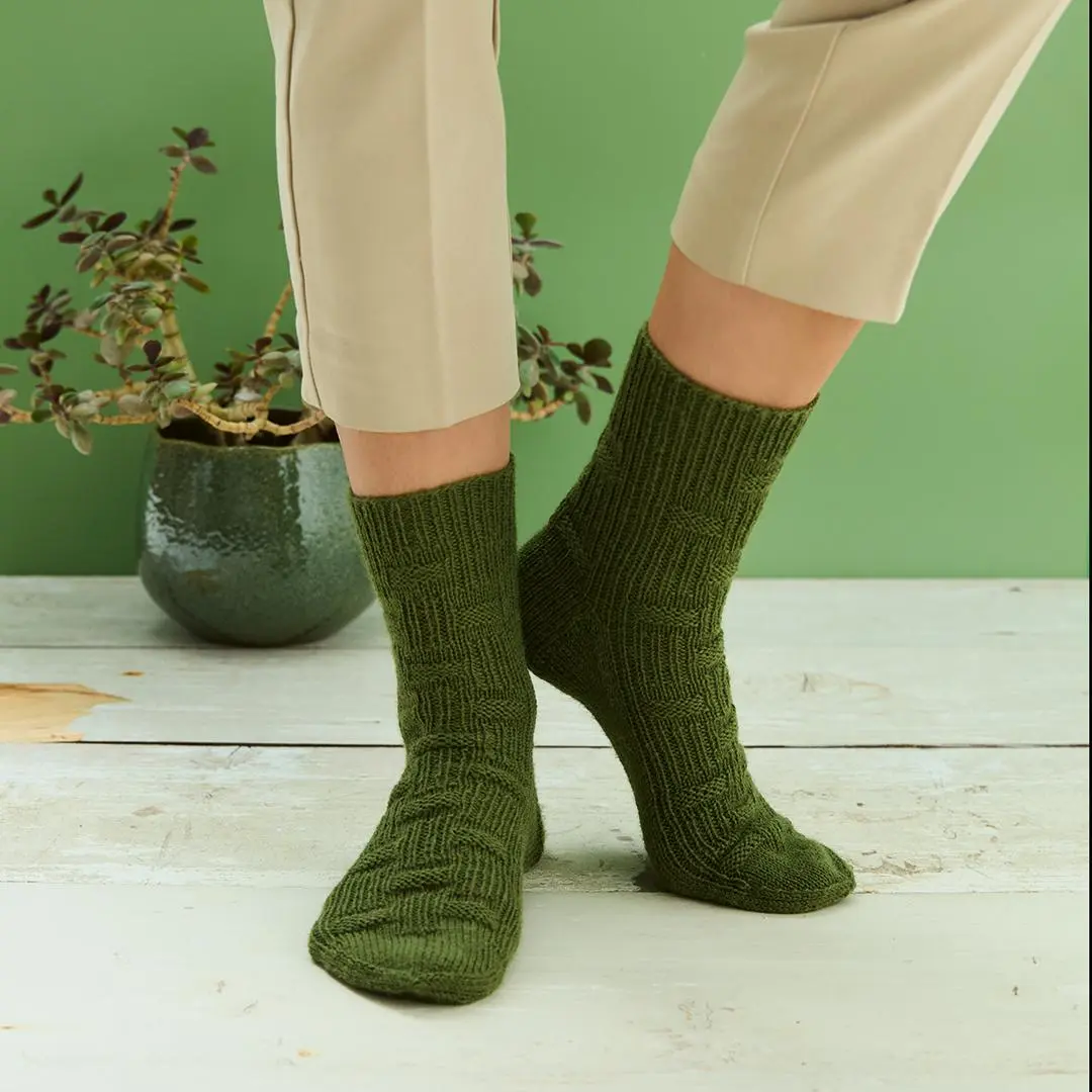 Bild: 9783735871879 | Aktion: Grüne Socke! - Das Strickbuch | Tanja Steinbach (u. a.) | Buch