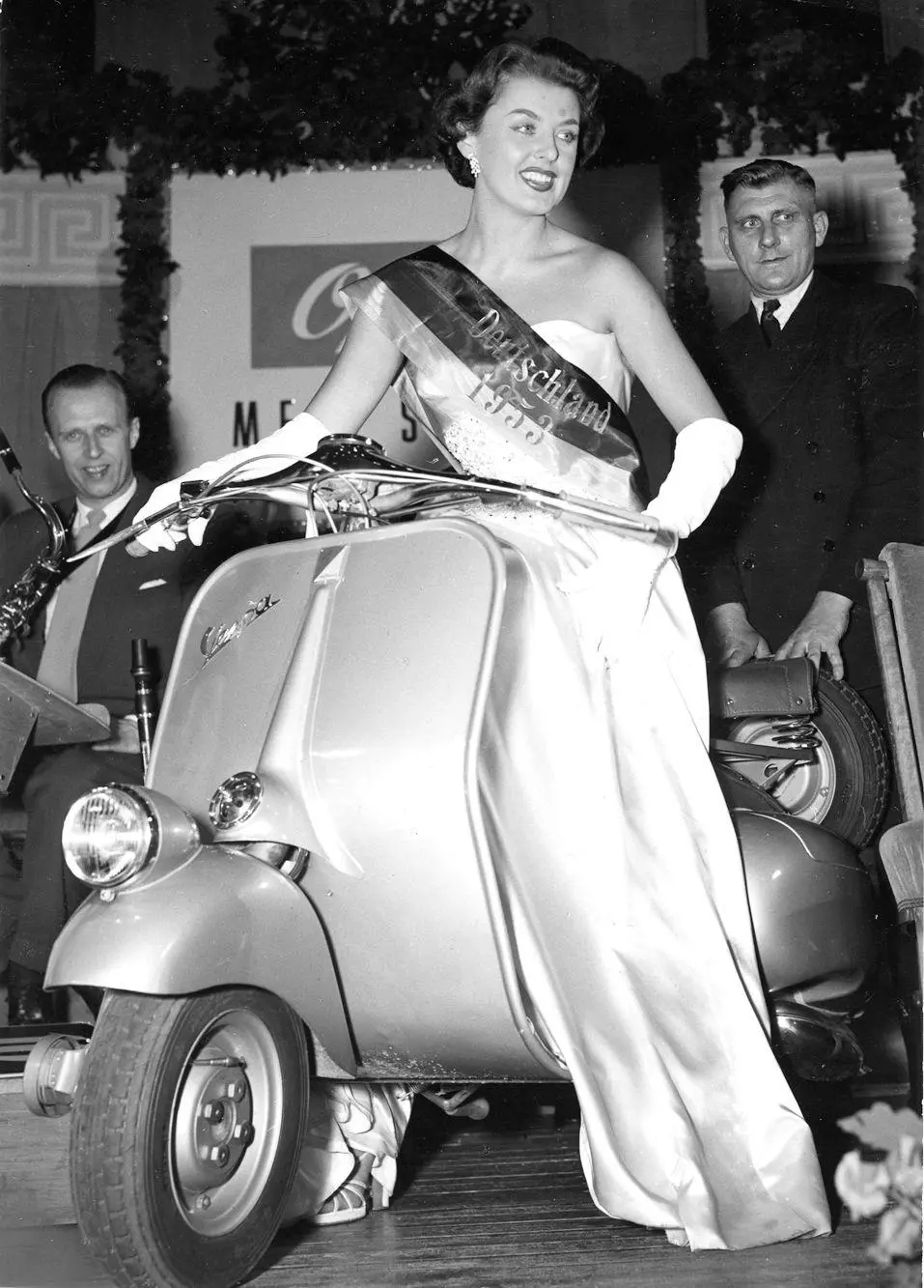 Bild: 9783751611879 | Amore mio - Vespa Motorroller 1946 bis 1996 | Frank Rönicke | Buch