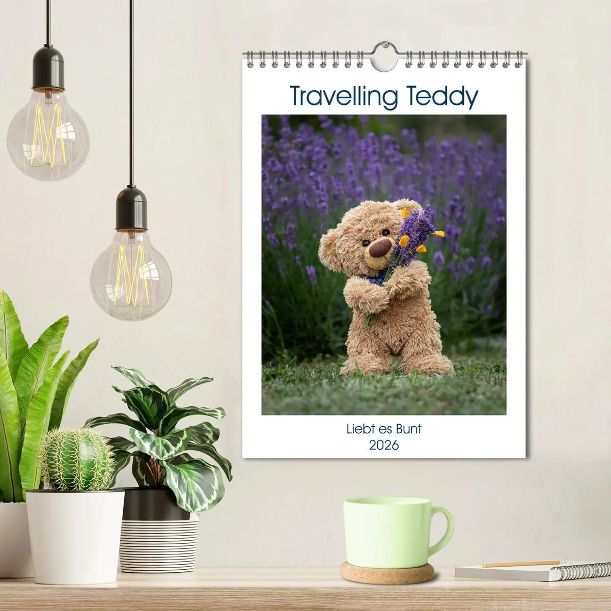 Bild: 9783516342079 | Travelling Teddy liebt es Bunt (Wandkalender 2026 DIN A4 hoch),...