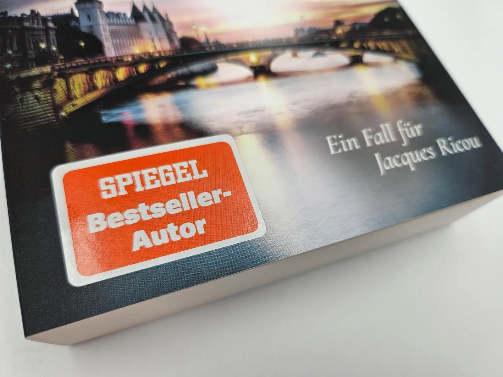 Bild: 9783492322379 | Die Schatten von Paris | Ulrich Wickert | Taschenbuch | 320 S. | 2025