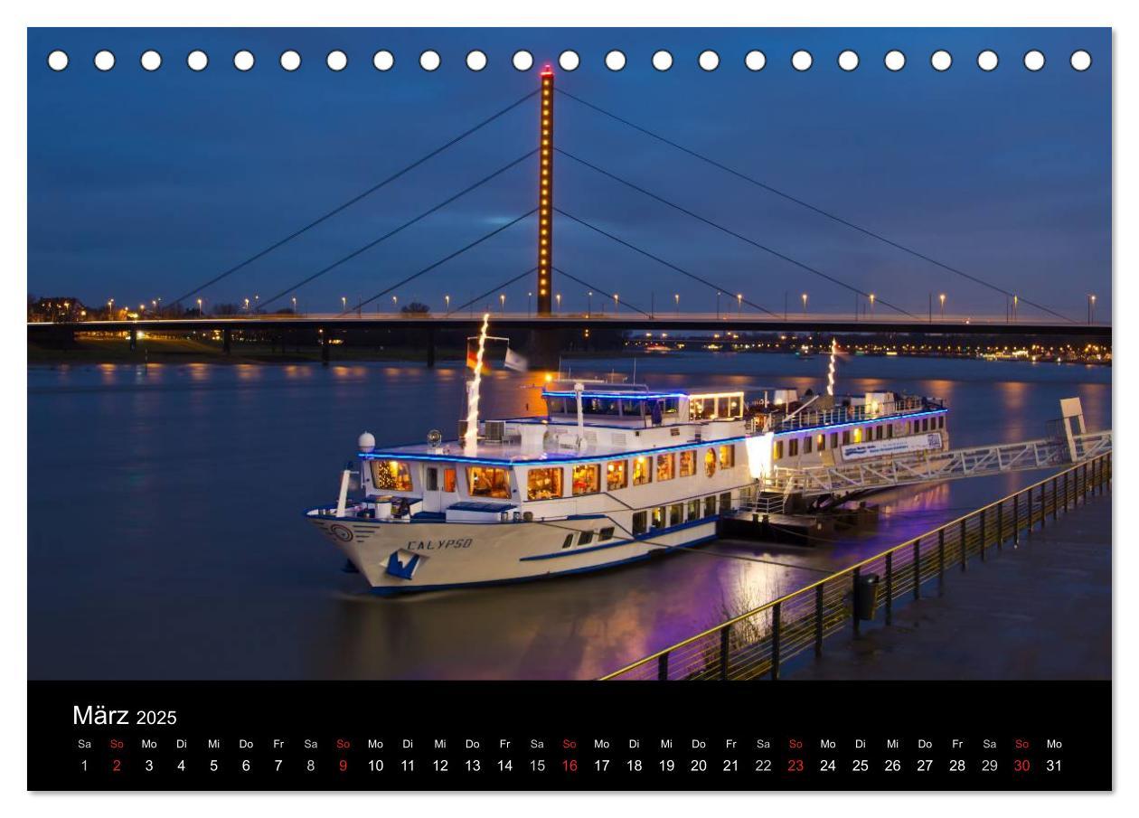 Bild: 9783435622979 | Düsseldorf Abendstimmungen und Nachtansichten (Tischkalender 2025...