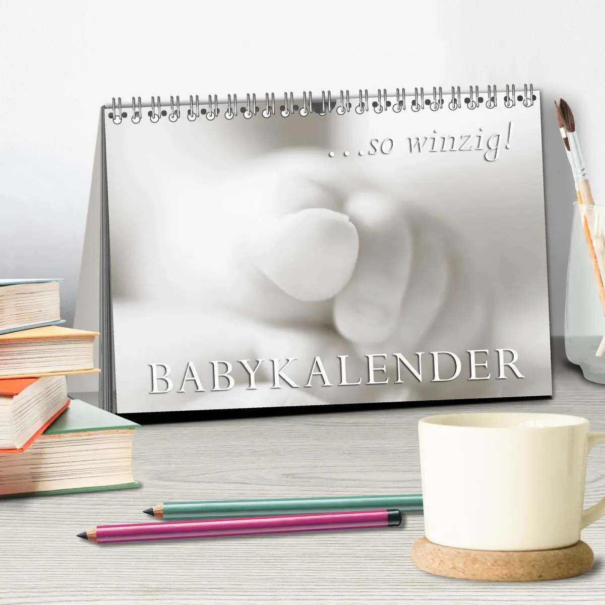 Bild: 9783516133479 | ...so winzig - Babykalender (Tischkalender 2026 DIN A5 quer),...