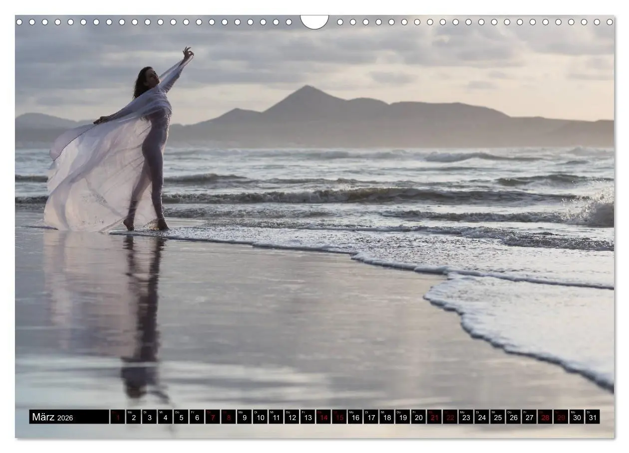 Bild: 9783457897379 | Lanzarote - Aktaufnahmen auf der Vulkaninsel (Wandkalender 2026 DIN...