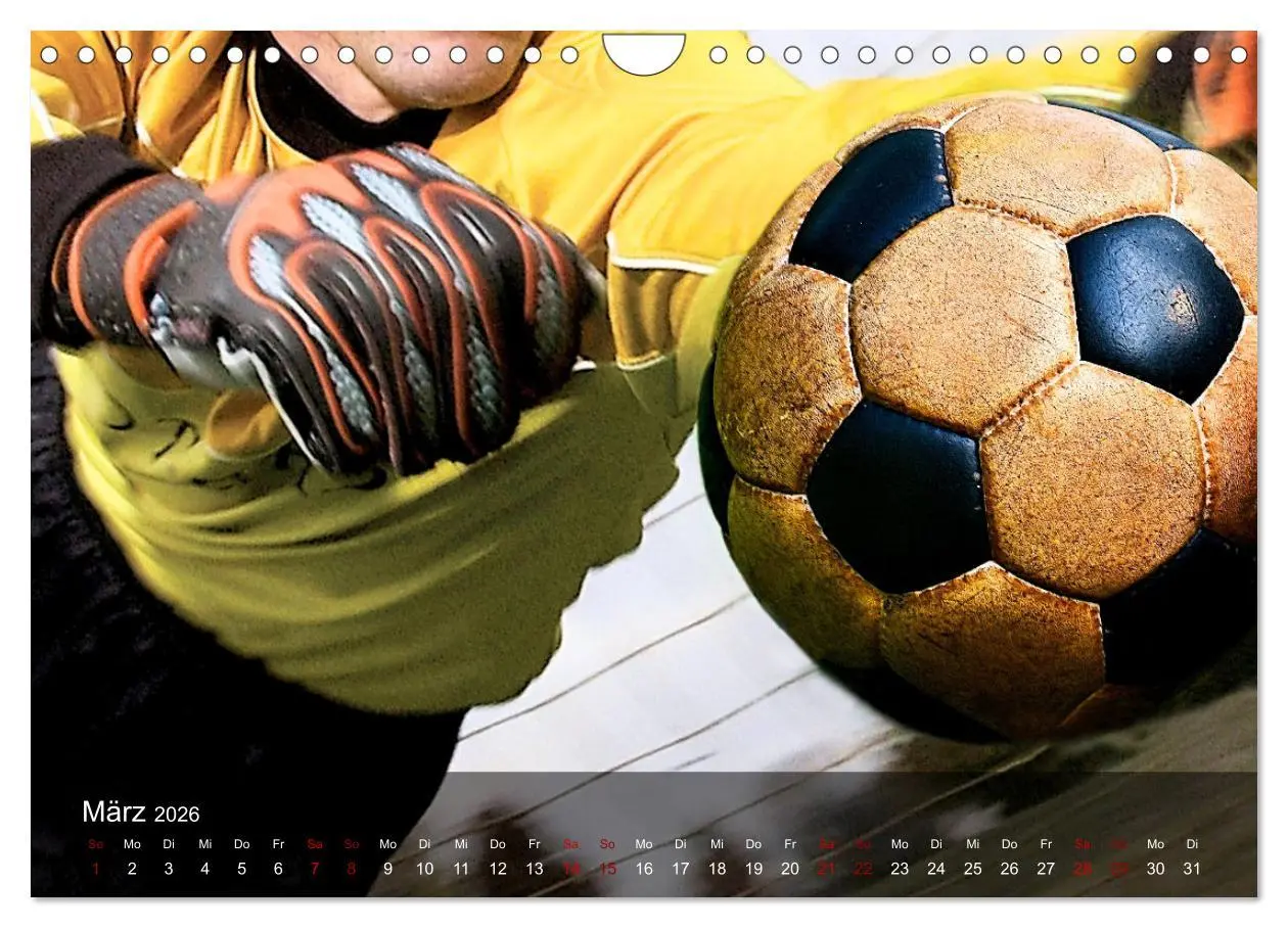 Bild: 9783457559079 | Fußball - pure Leidenschaft (Wandkalender 2026 DIN A4 quer),...