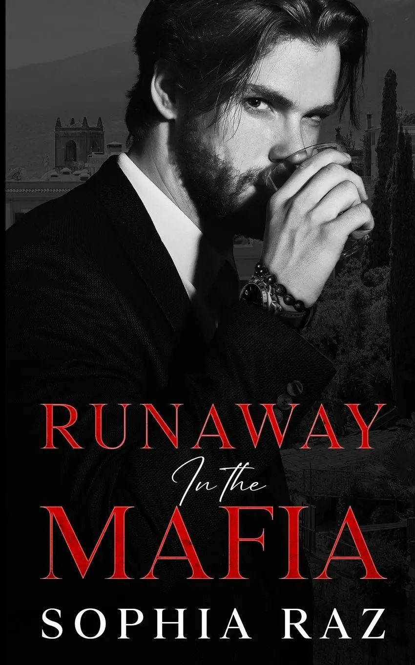 Cover: 9789464949179 | Runaway in the Mafia | Sophia Raz | Taschenbuch | Englisch | 2025