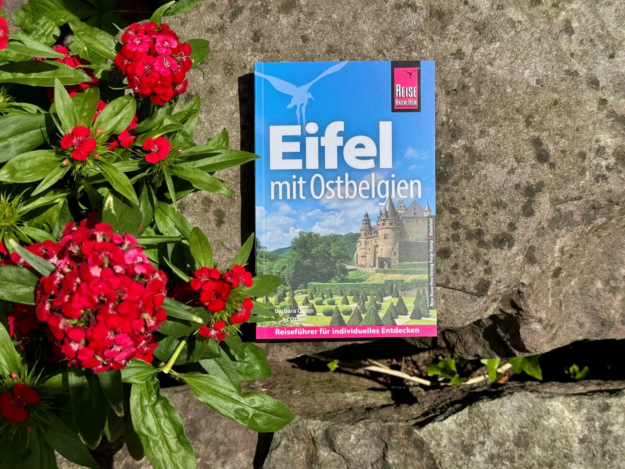 Bild: 9783831780280 | Reise Know-How Reiseführer Eifel mit Ostbelgien | Hans Otzen (u. a.)