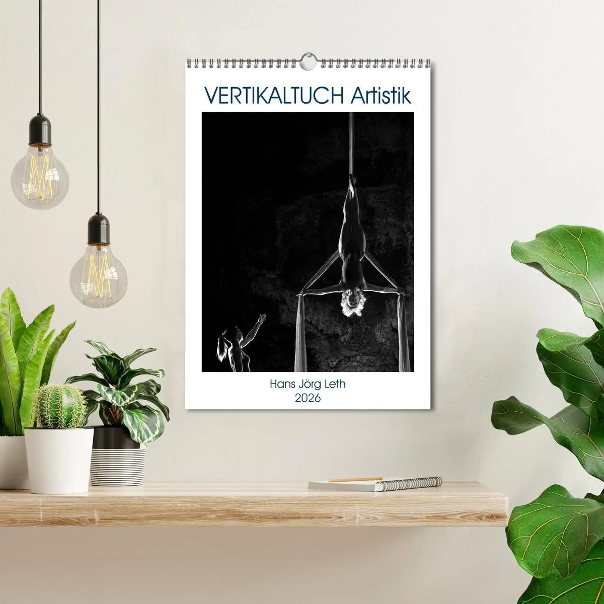 Bild: 9783516400380 | VERTIKALTUCH Artistik (Wandkalender 2026 DIN A3 hoch), CALVENDO...