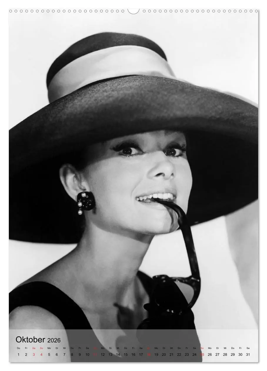Bild: 9783516450880 | Hollywood-Diva - Audrey Hepburn (hochwertiger Premium Wandkalender...