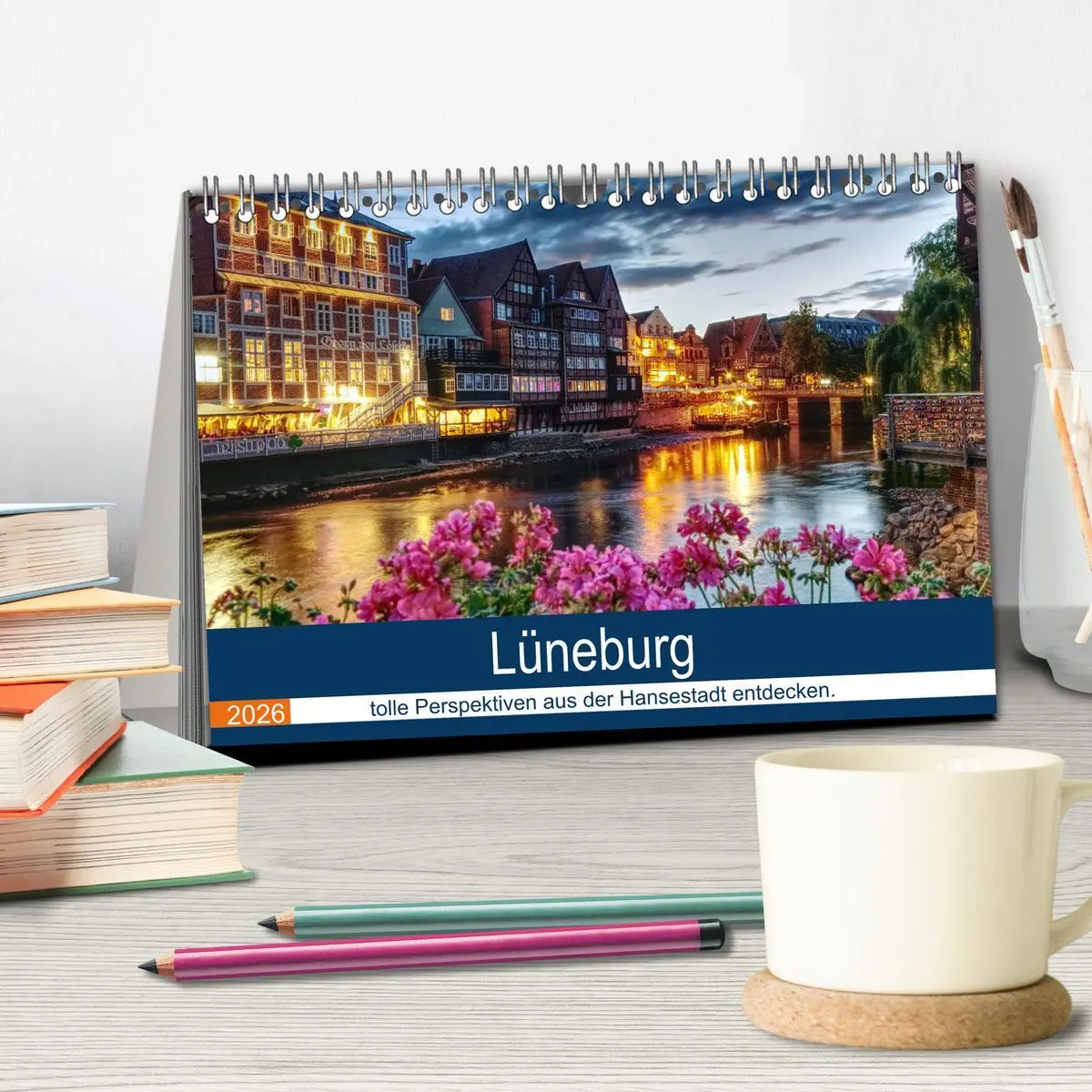Bild: 9783457634080 | Lüneburg (Tischkalender 2026 DIN A5 quer), CALVENDO Monatskalender