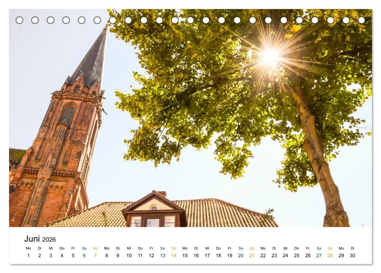 Bild: 9783457634080 | Lüneburg (Tischkalender 2026 DIN A5 quer), CALVENDO Monatskalender
