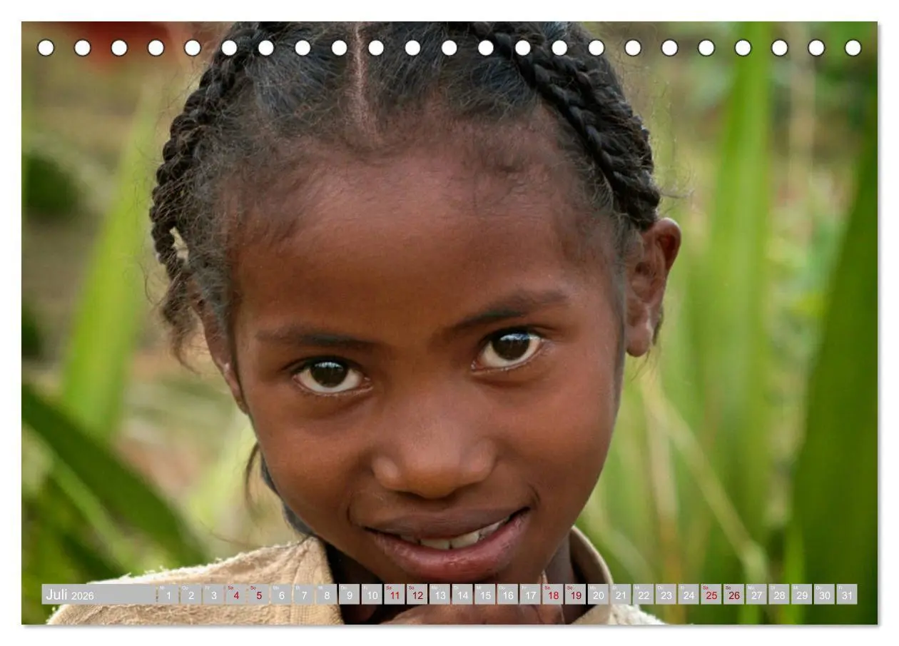 Bild: 9783457705780 | Kinderaugen aus Afrika (Tischkalender 2026 DIN A5 quer), CALVENDO...