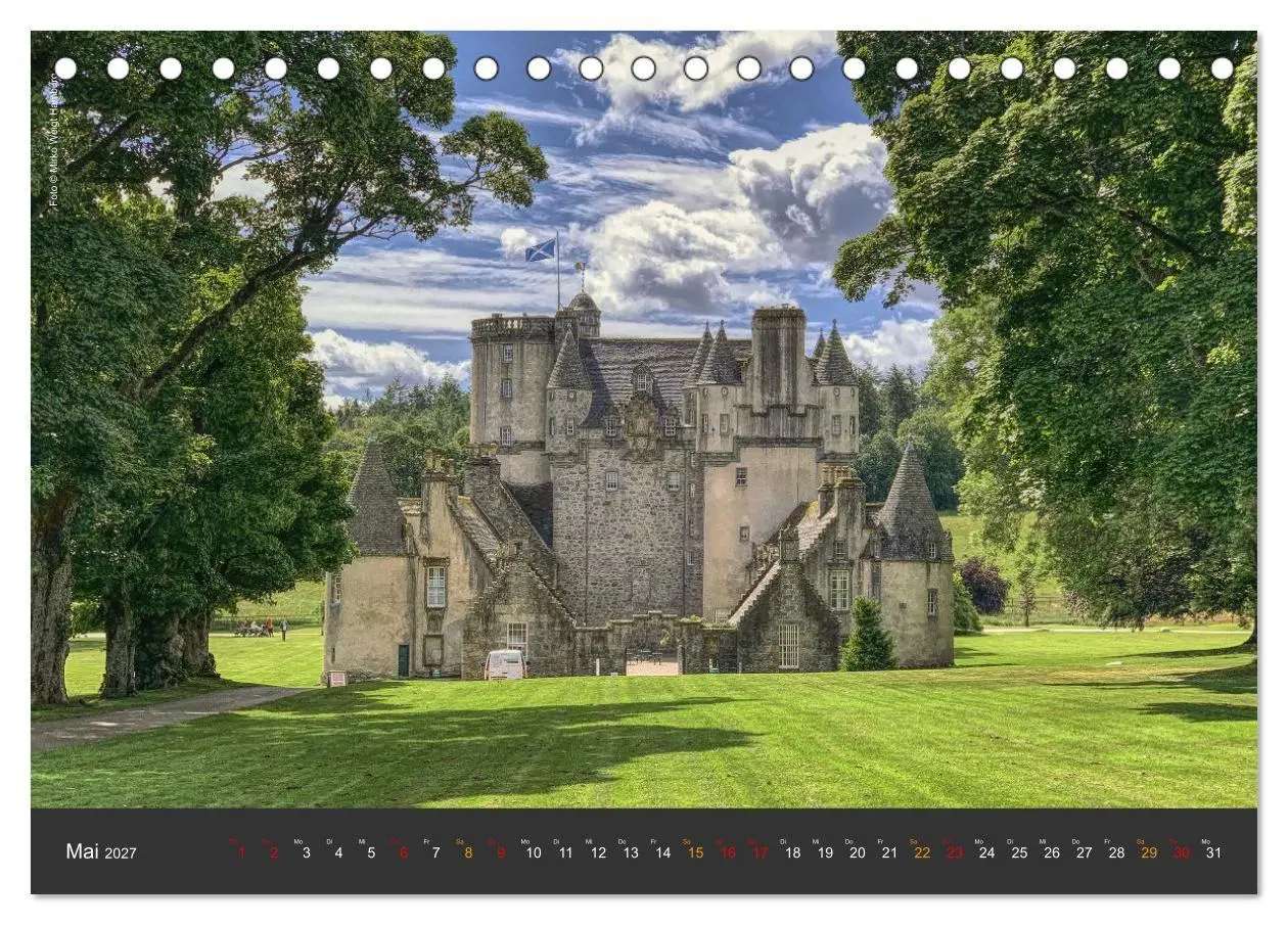 Bild: 9783569388680 | Schottland 2027 Schlösser, Burgen und Ruinen (Tischkalender 2027...