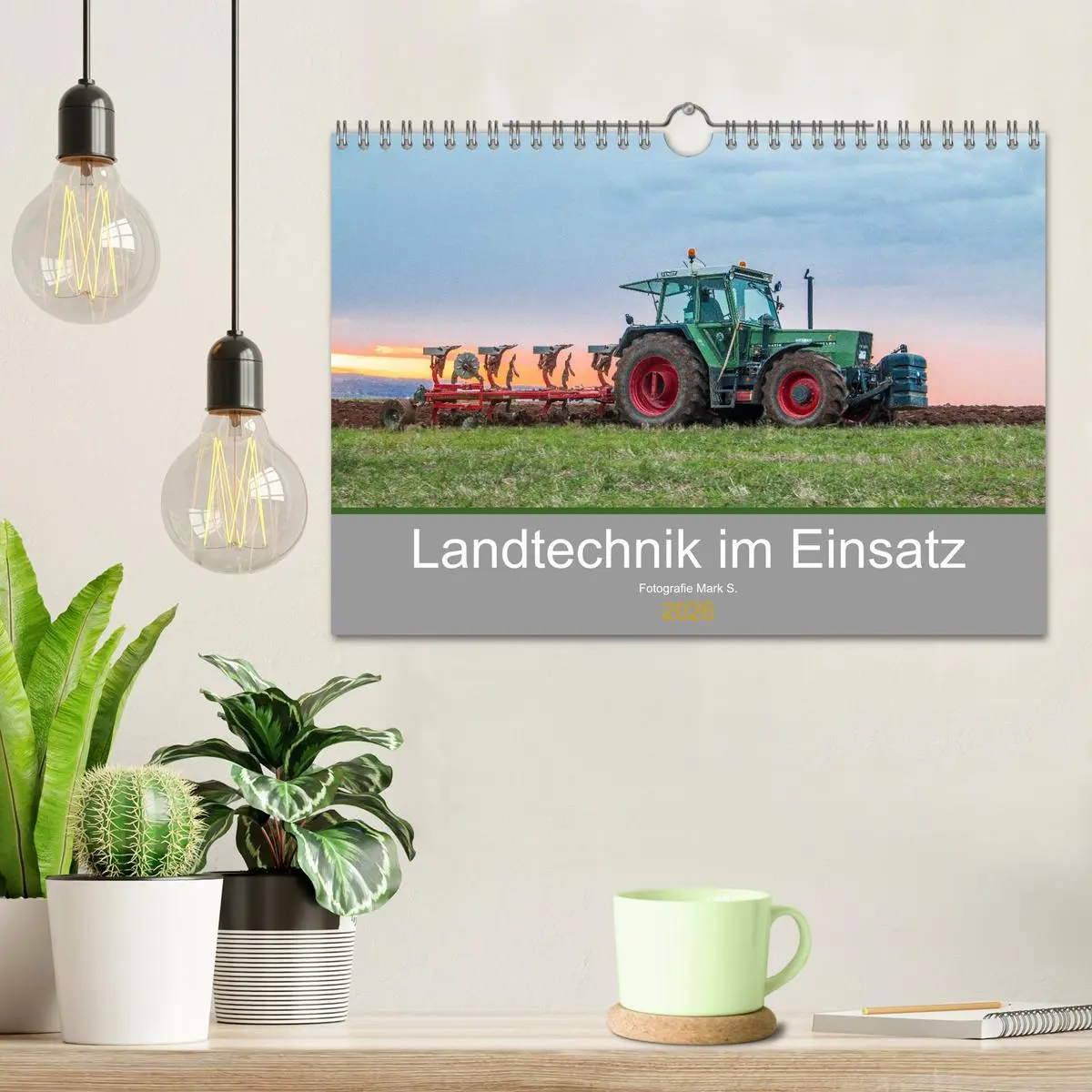 Bild: 9783457742181 | Landtechnik im Einsatz (Wandkalender 2026 DIN A4 quer), CALVENDO...