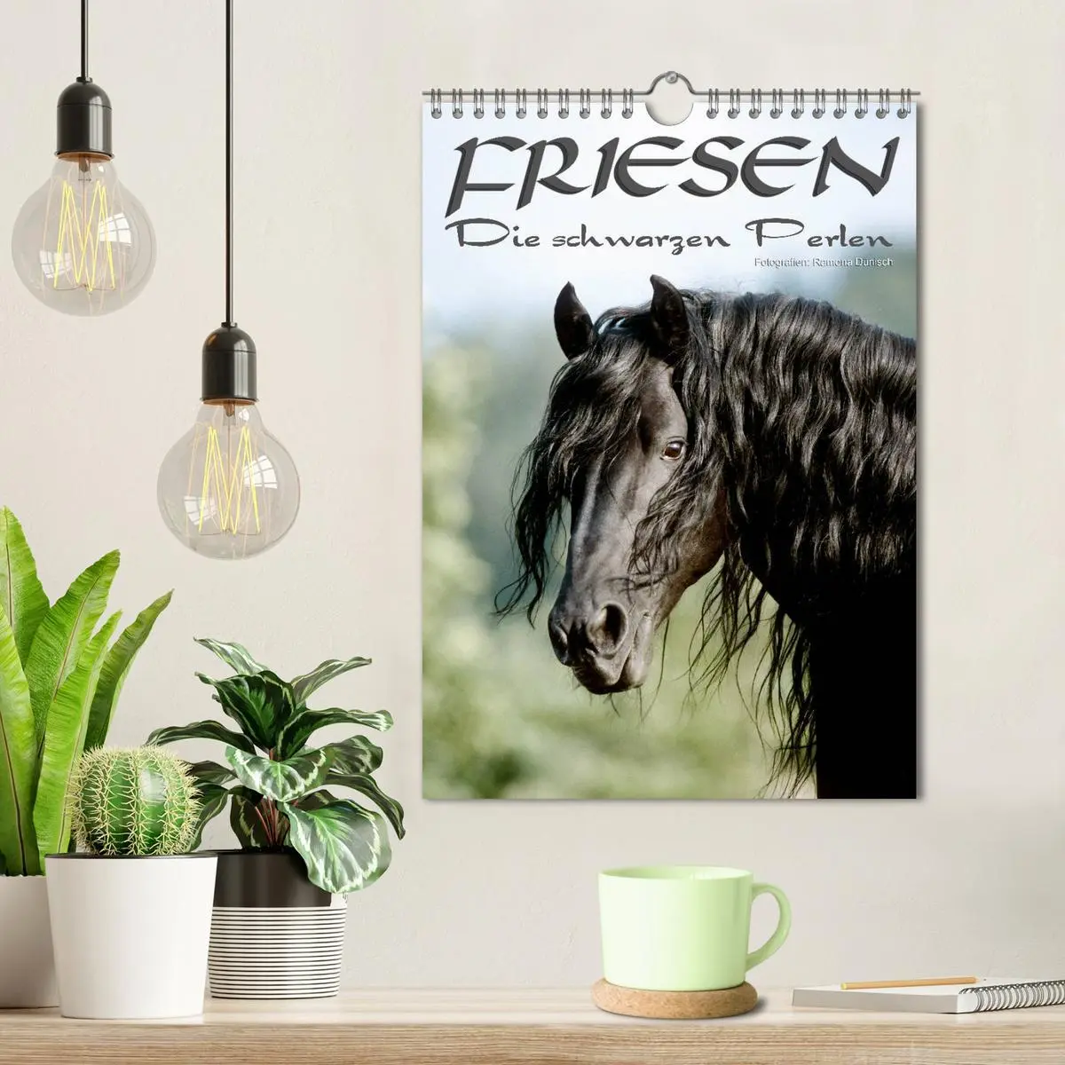 Bild: 9783516472981 | Friesen - die schwarzen Perlen (Wandkalender 2026 DIN A4 hoch),...