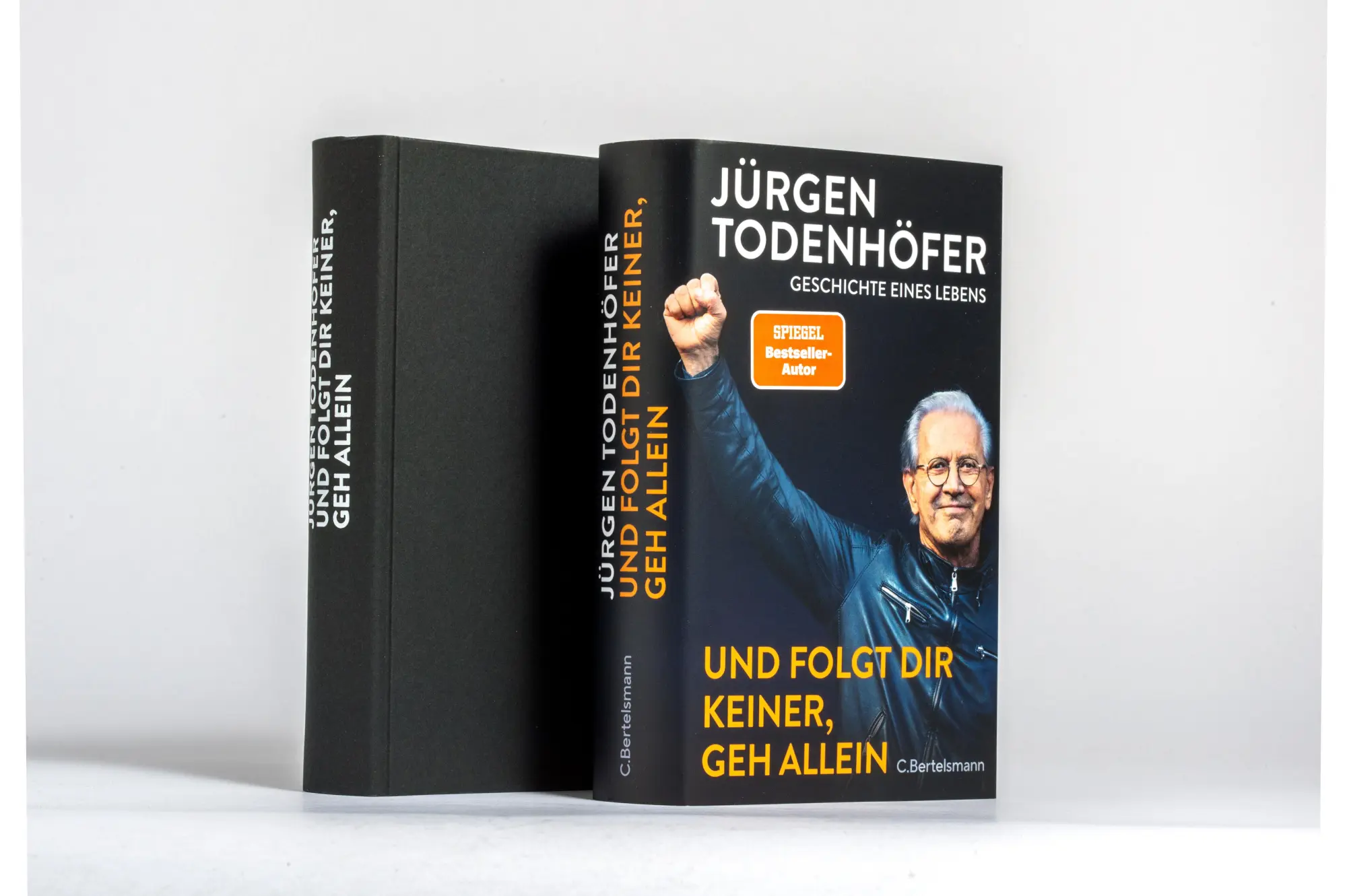 Bild: 9783570105481 | Und folgt Dir keiner, geh allein | Geschichte eines Lebens | Buch