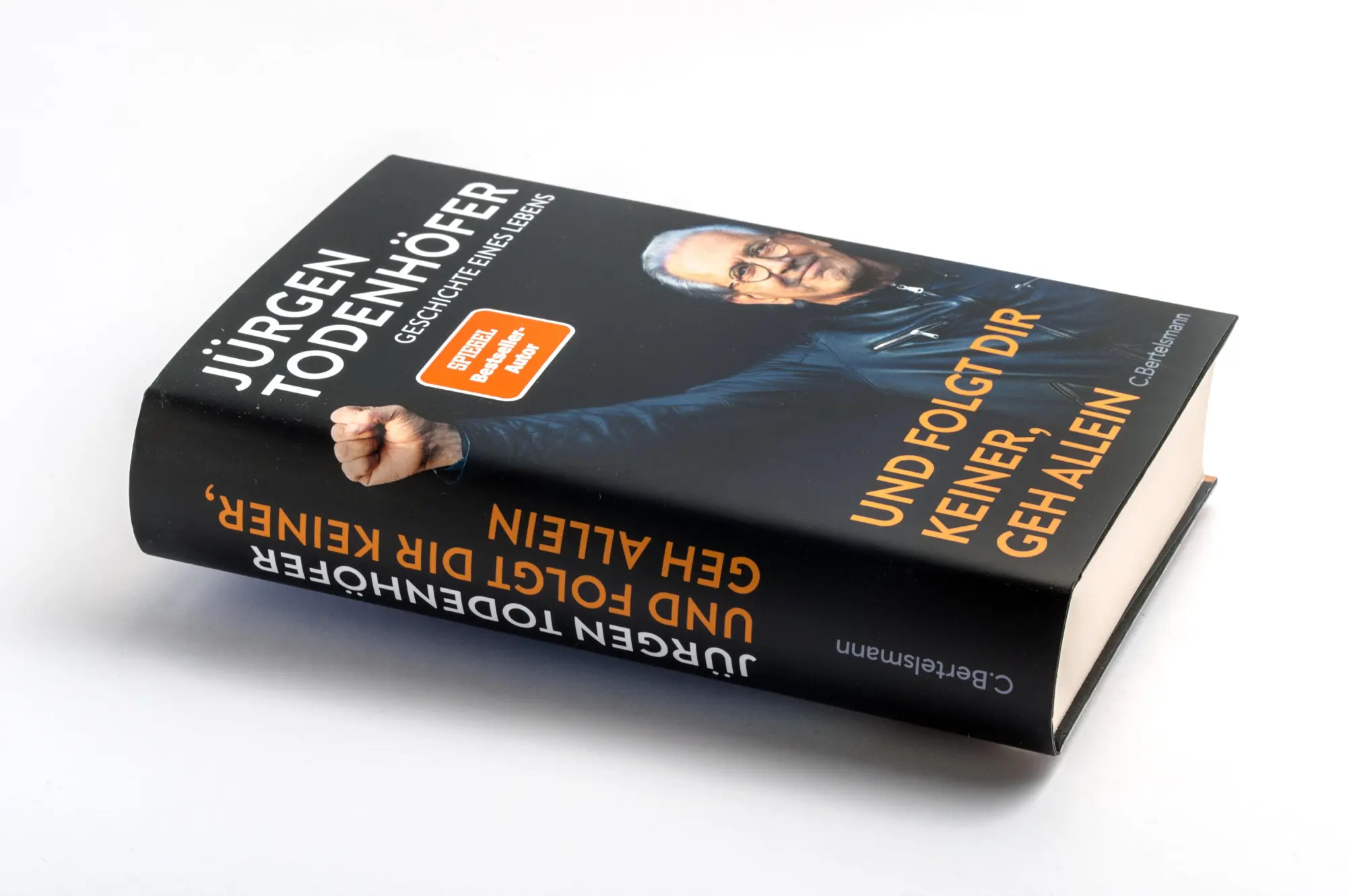 Bild: 9783570105481 | Und folgt Dir keiner, geh allein | Geschichte eines Lebens | Buch