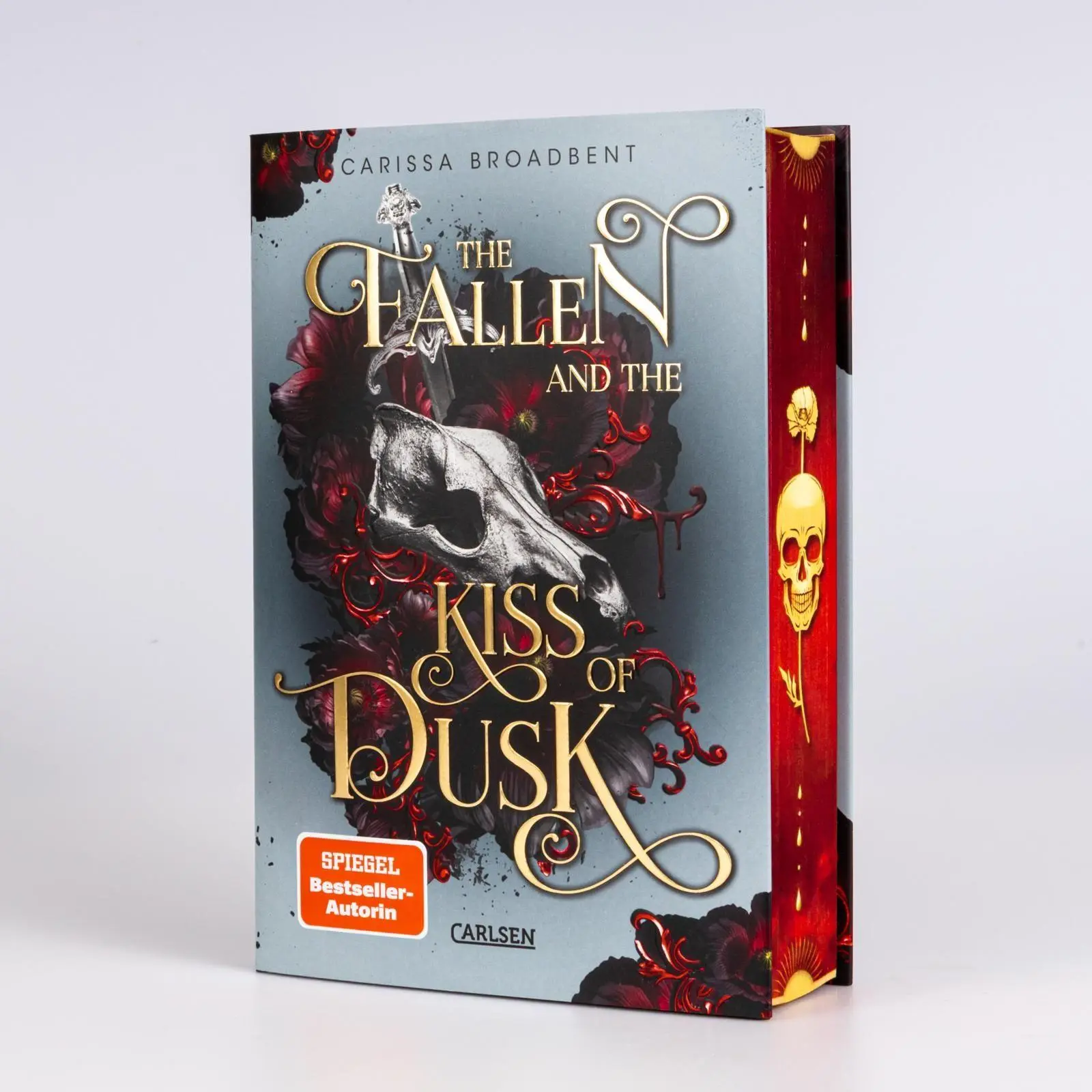 Bild: 9783551585981 | The Fallen and the Kiss of Dusk (Crowns of Nyaxia 4) | Broadbent
