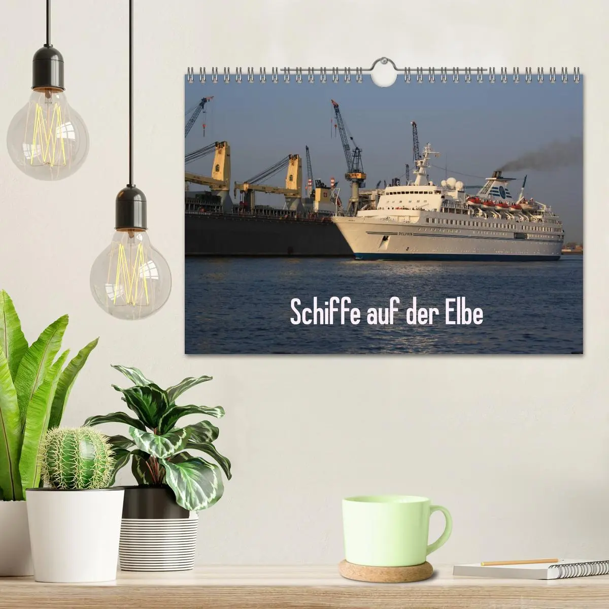 Bild: 9783516127881 | Schiffe auf der Elbe (Wandkalender 2026 DIN A4 quer), CALVENDO...