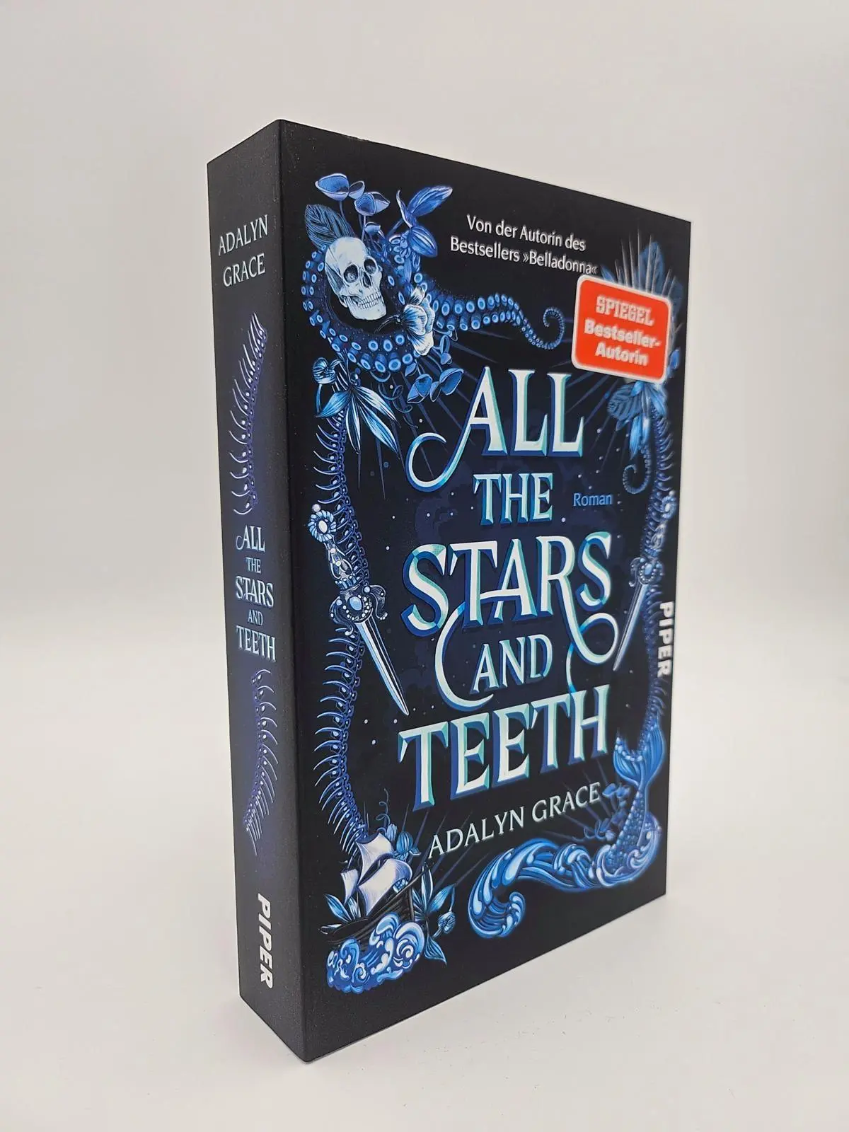 Bild: 9783492508681 | All the Stars and Teeth | Adalyn Grace | Taschenbuch | 432 S. | 2025