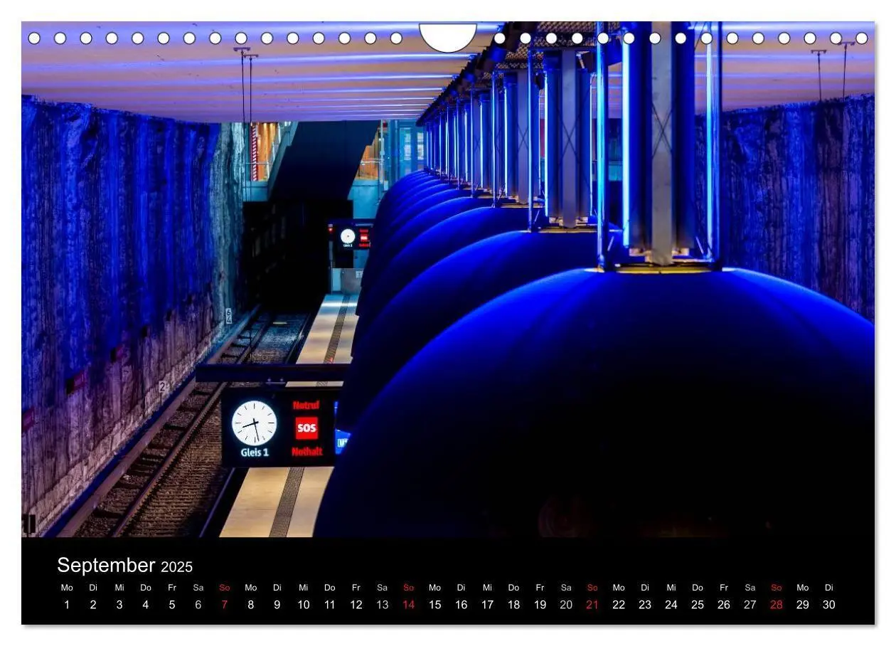 Bild: 9783435669981 | U-Bahn in München (Wandkalender 2025 DIN A4 quer), CALVENDO...