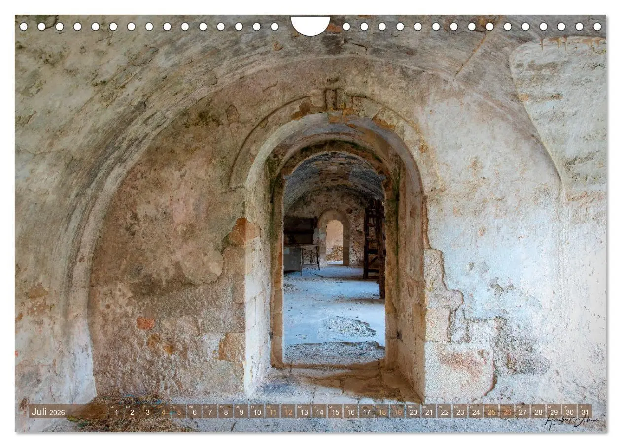 Bild: 9783457581582 | Lostplaces Stille Orte II (Wandkalender 2026 DIN A4 quer), CALVENDO...