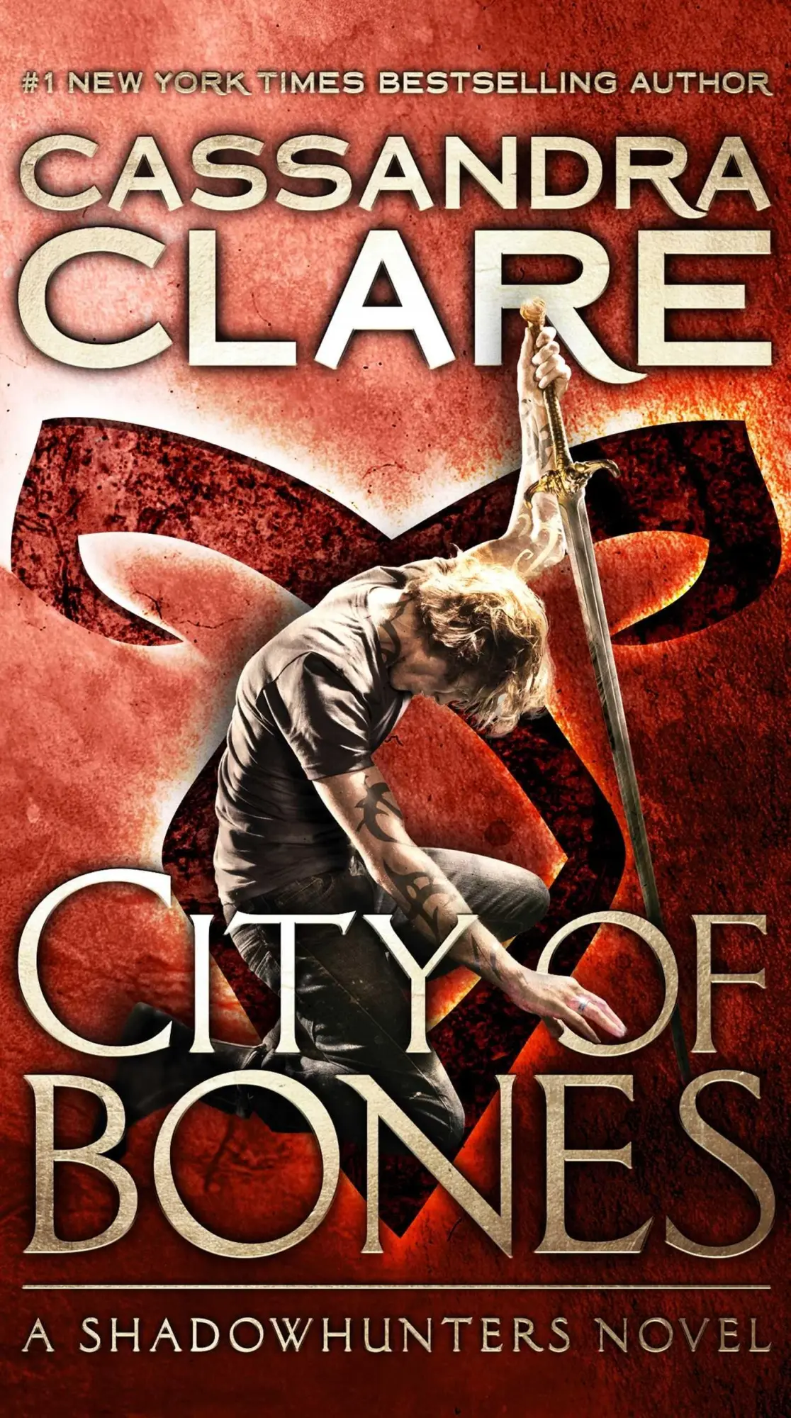 Cover: 9781534431782 | City of Bones | Cassandra Clare | Taschenbuch | Englisch | 2018