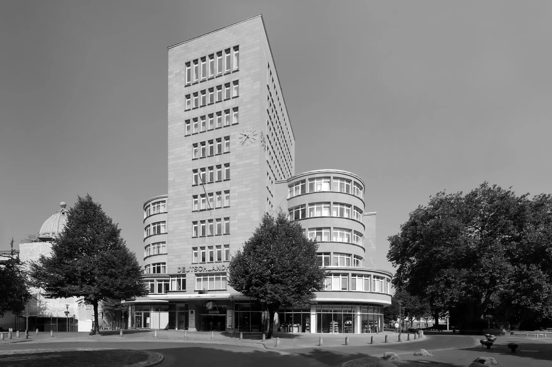 Bild: 9783898092982 | Bauhaus in Nordrhein-Westfalen | Kaija Voss (u. a.) | Taschenbuch