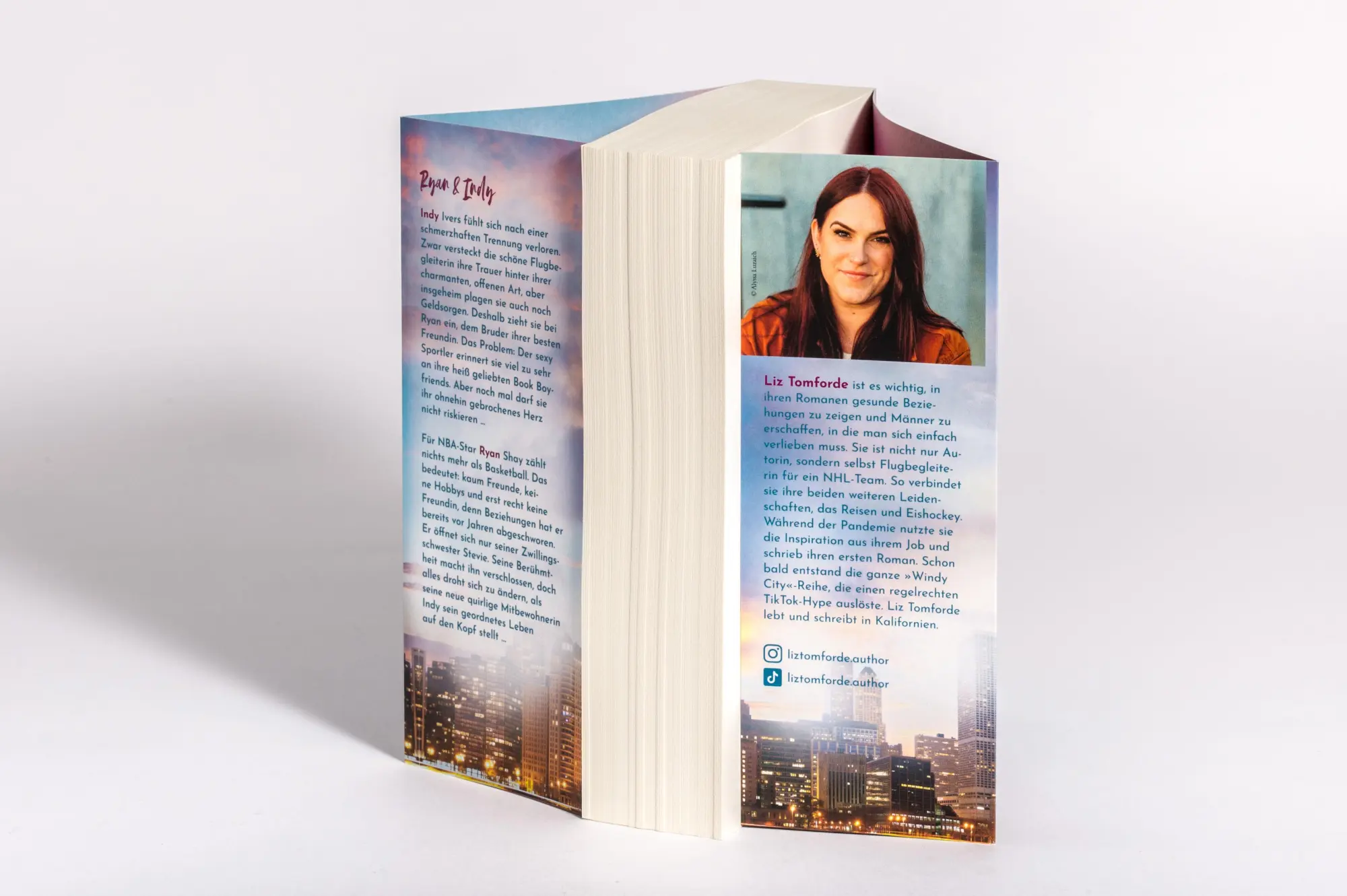 Bild: 9783734113482 | The Right Move | Liz Tomforde | Taschenbuch | Windy City-Reihe | 2024