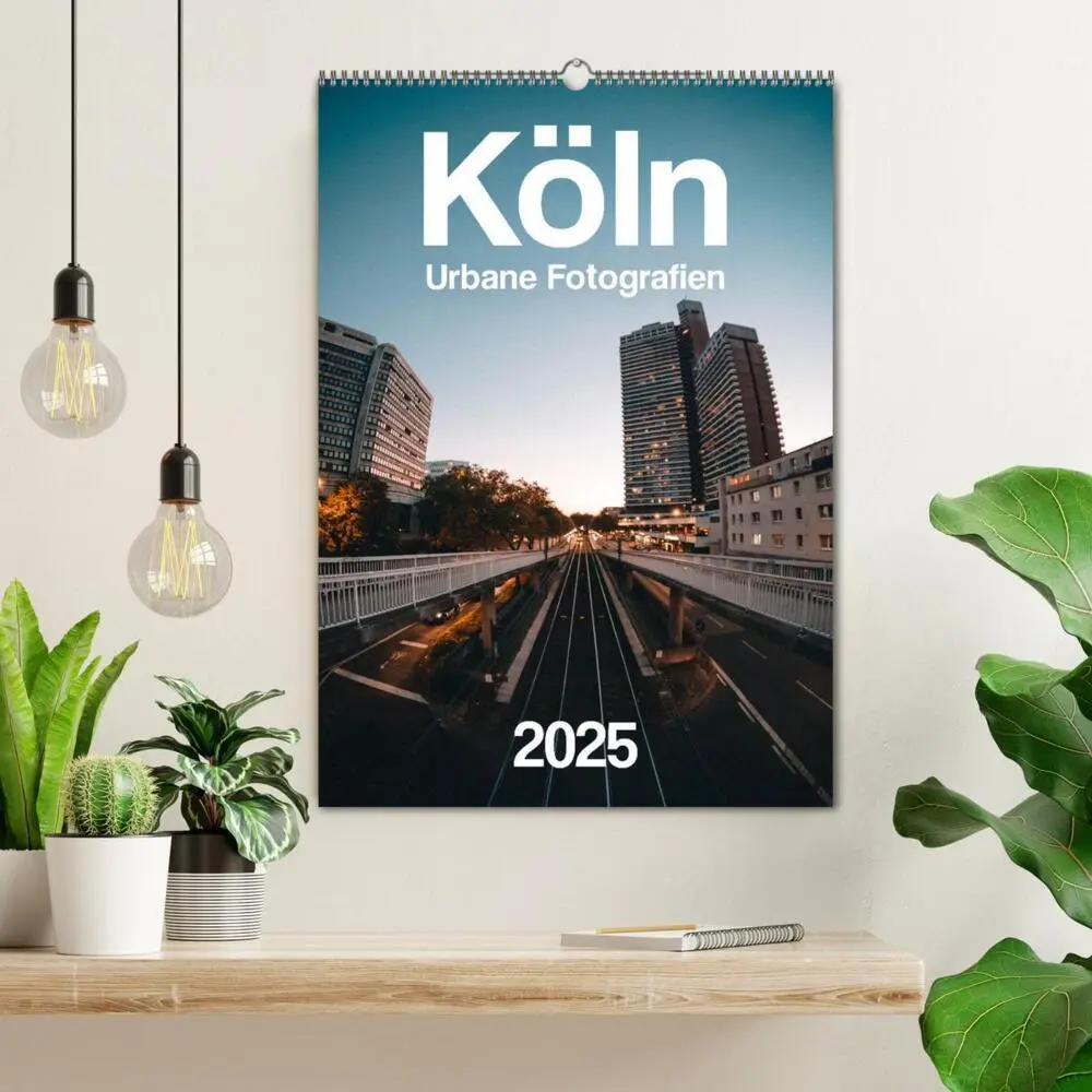 Bild: 9783516267082 | Köln - Urbane Fotografien (Wandkalender 2026 DIN A2 hoch), CALVENDO...