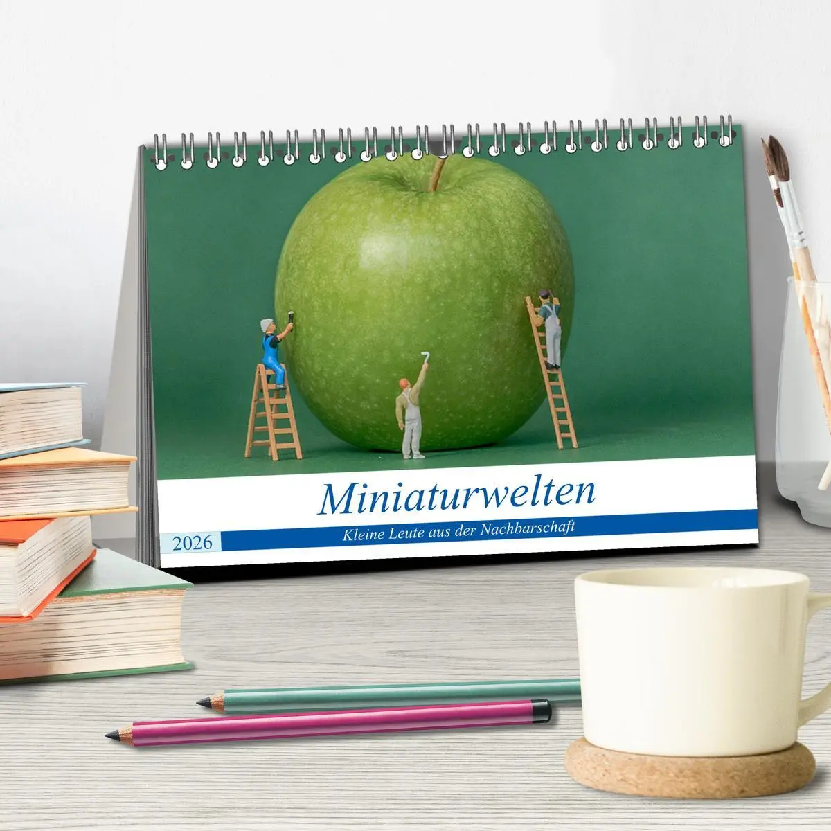 Bild: 9783457863183 | Miniaturwelten - Kleine Leute aus der Nachbarschaft (Tischkalender...