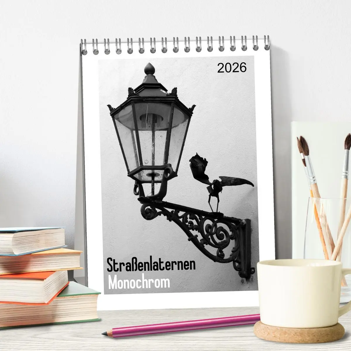 Bild: 9783516463583 | Straßenlaternen Monochrom (Tischkalender 2026 DIN A5 hoch),...