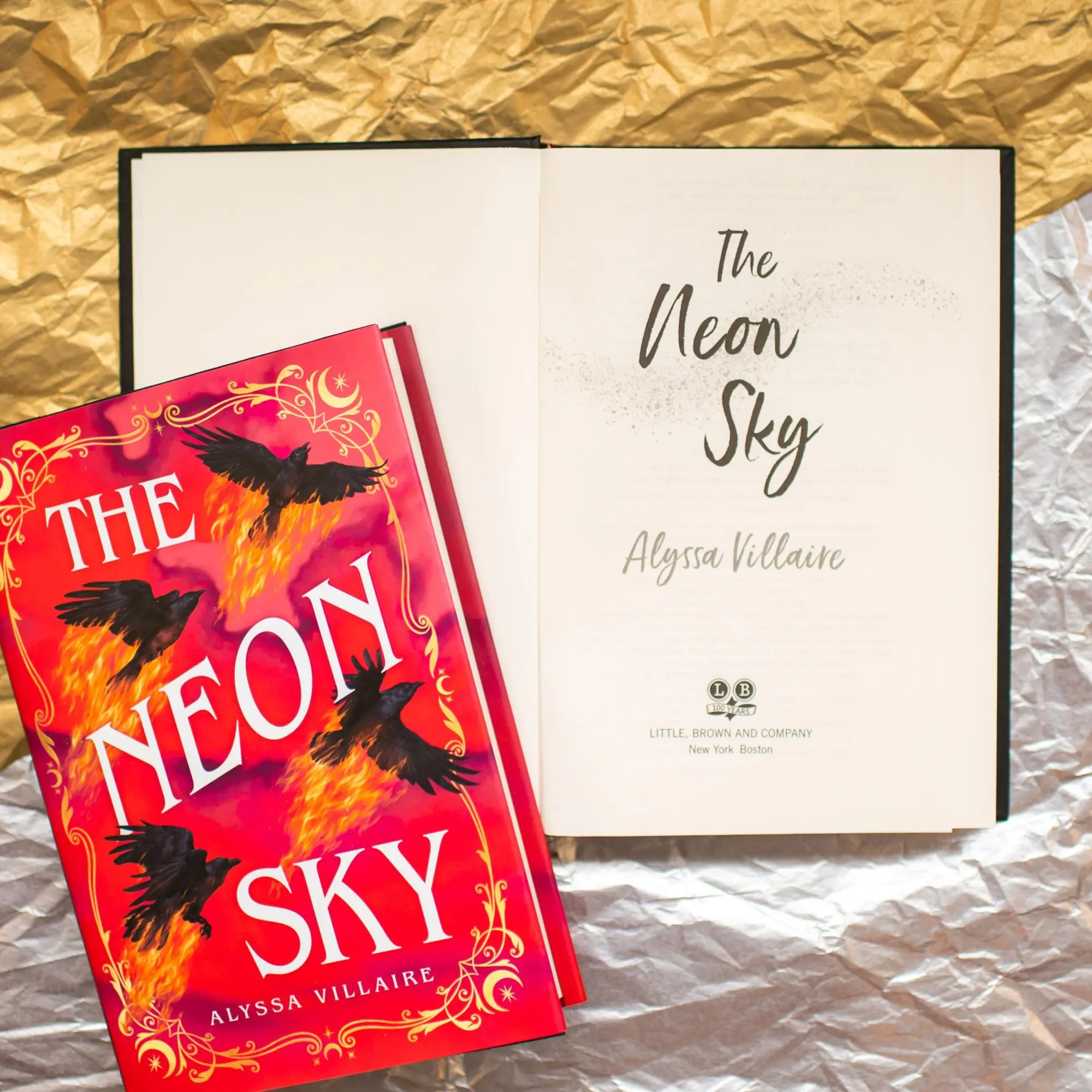 Bild: 9780316574983 | The Neon Sky | Alyssa Villaire | Buch | Englisch | 2026
