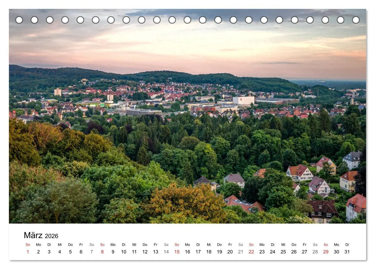 Bild: 9783457906583 | BIELEFELD aus der Vogelperspektive (Tischkalender 2026 DIN A5...