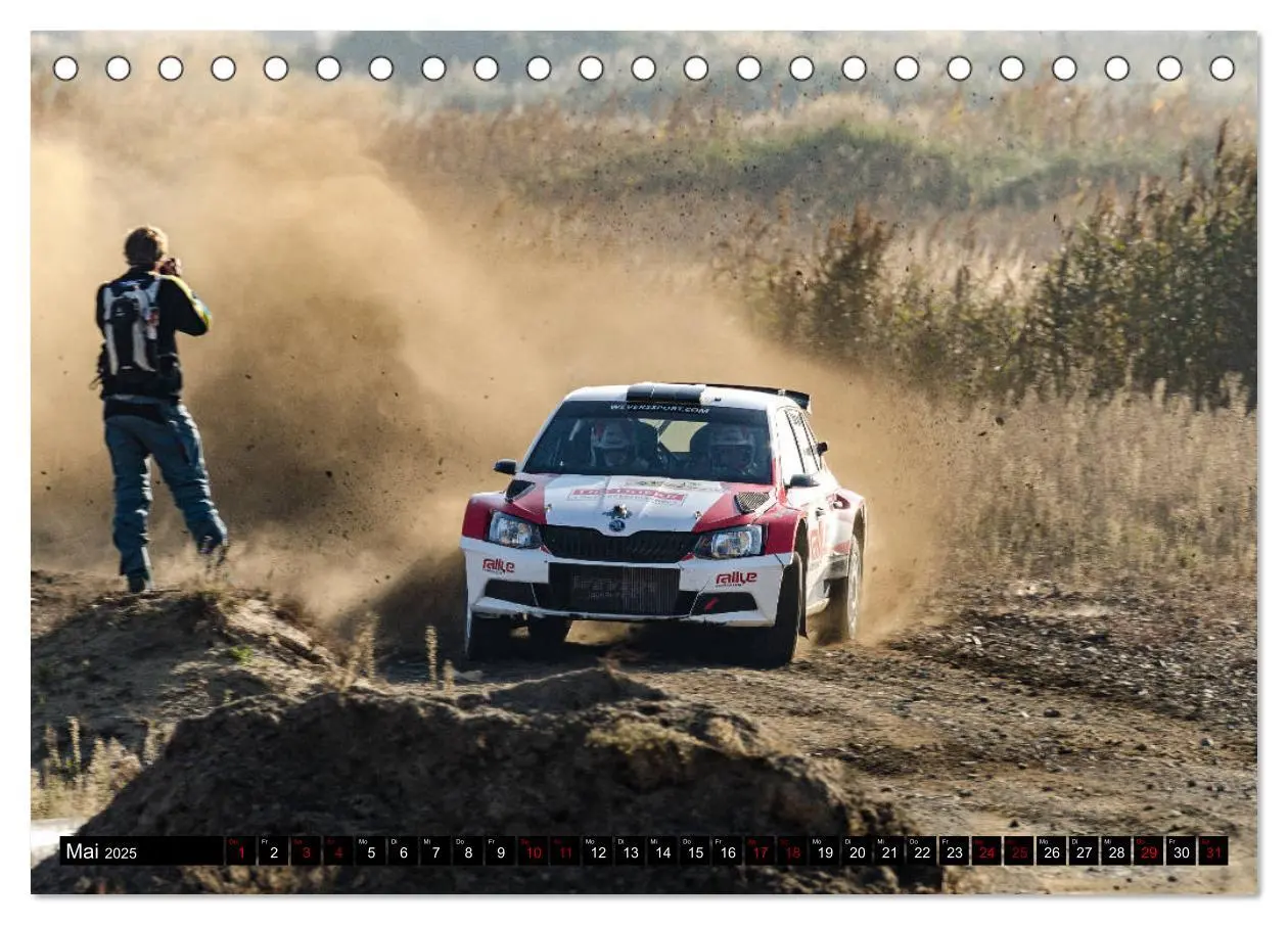 Bild: 9783435399383 | SCHNELL! AUTHENTISCH! MITTENDRIN! - RALLYE! (Tischkalender 2025 DIN...