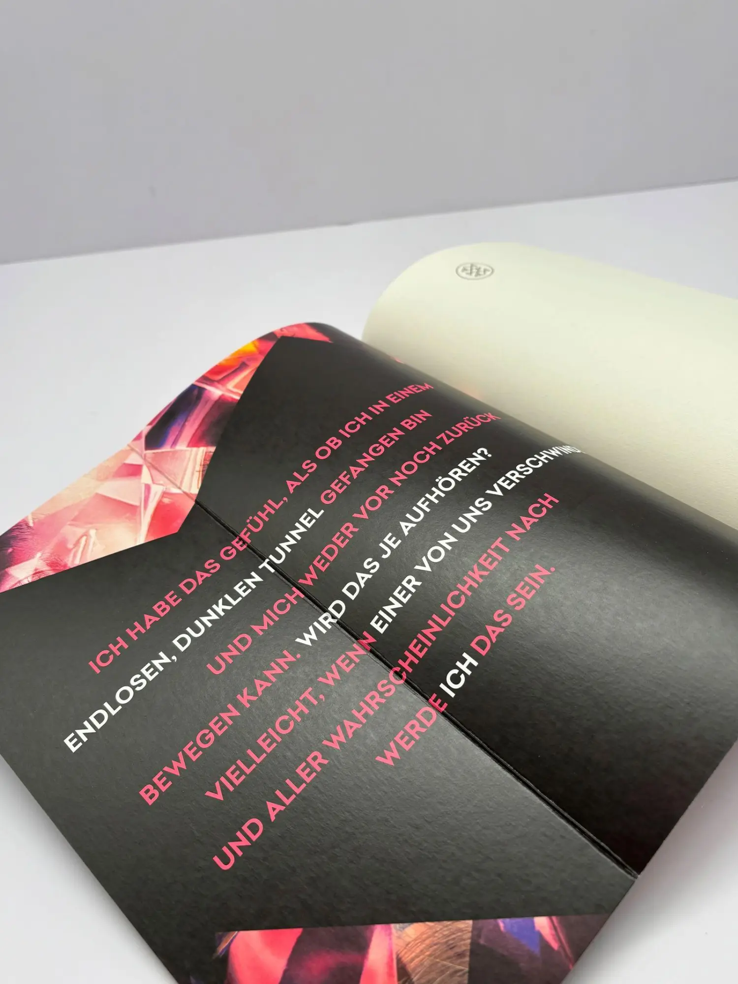 Bild: 9783758700484 | Die Fremde neben dir | Se-Ah Jang | Taschenbuch | 400 S. | Deutsch