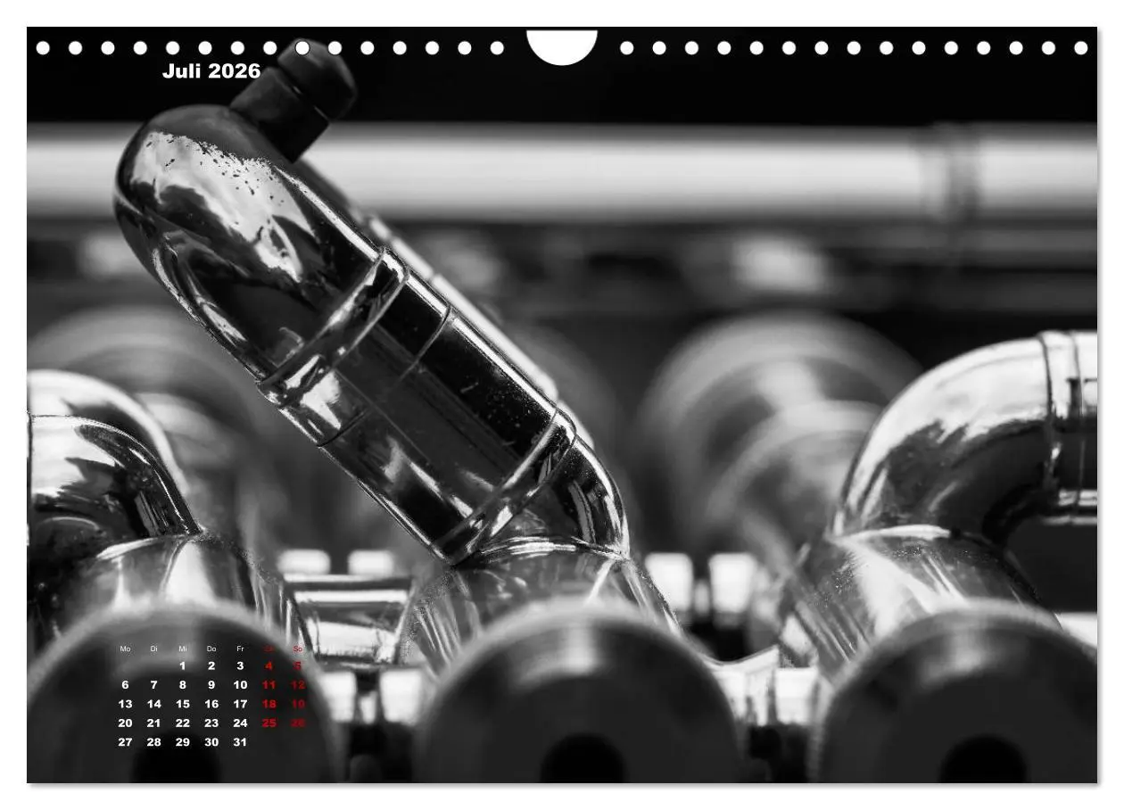 Bild: 9783457870884 | Trompete - Close up (Wandkalender 2026 DIN A4 quer), CALVENDO...