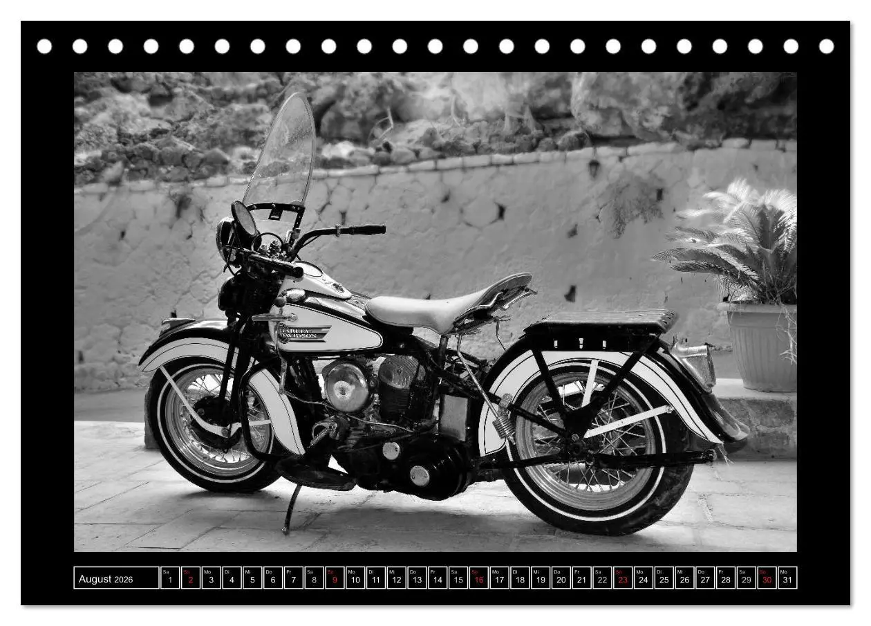 Bild: 9783457871584 | Harley Davidson WLA 750 in Schwarzweiss (Tischkalender 2026 DIN A5...