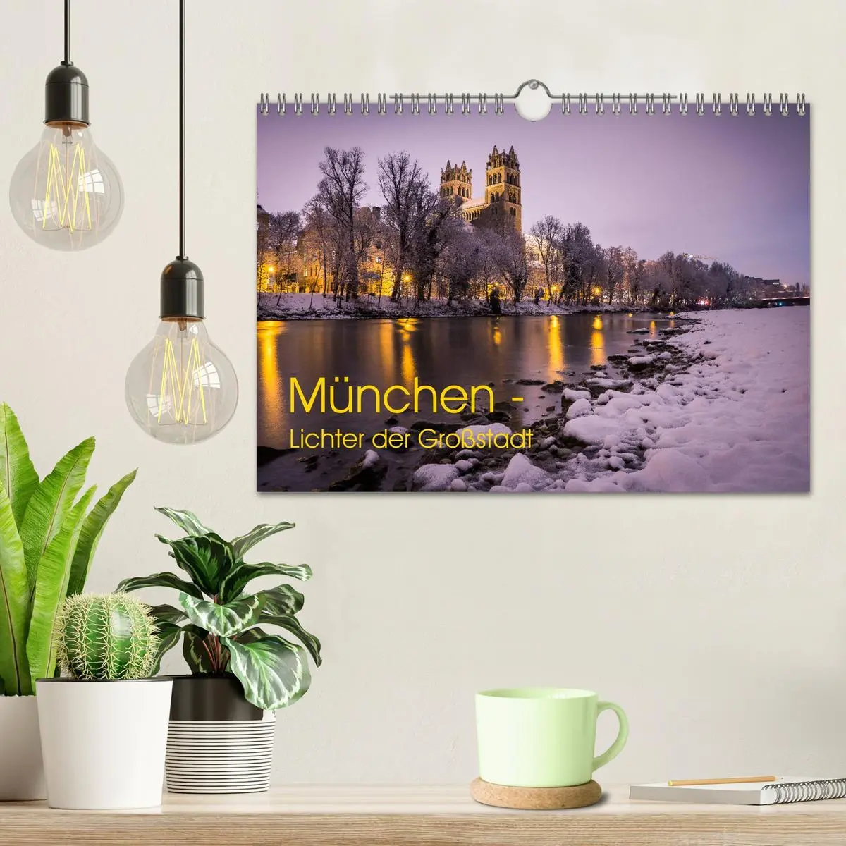 Bild: 9783457873984 | München - Lichter der Großstadt (Wandkalender 2026 DIN A4 quer),...