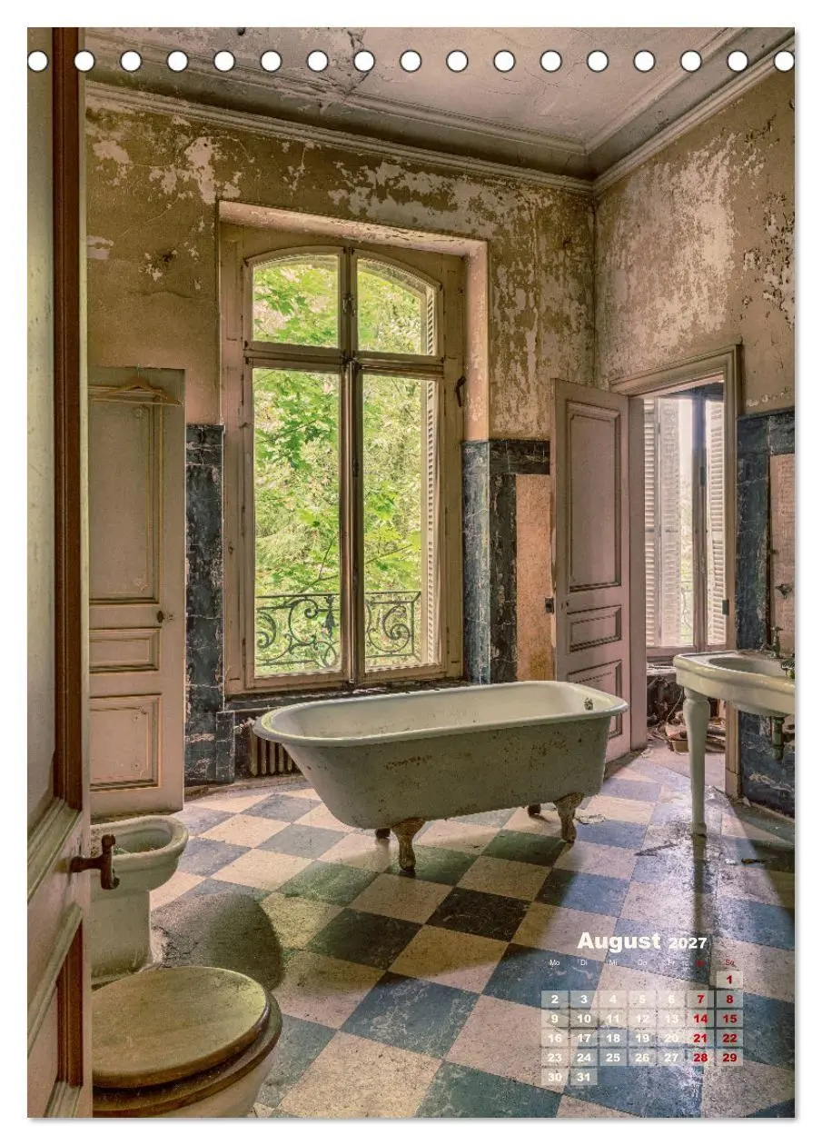 Bild: 9783569464384 | Lost Places - morbide Schönheiten (Tischkalender 2027 DIN A5 hoch),...