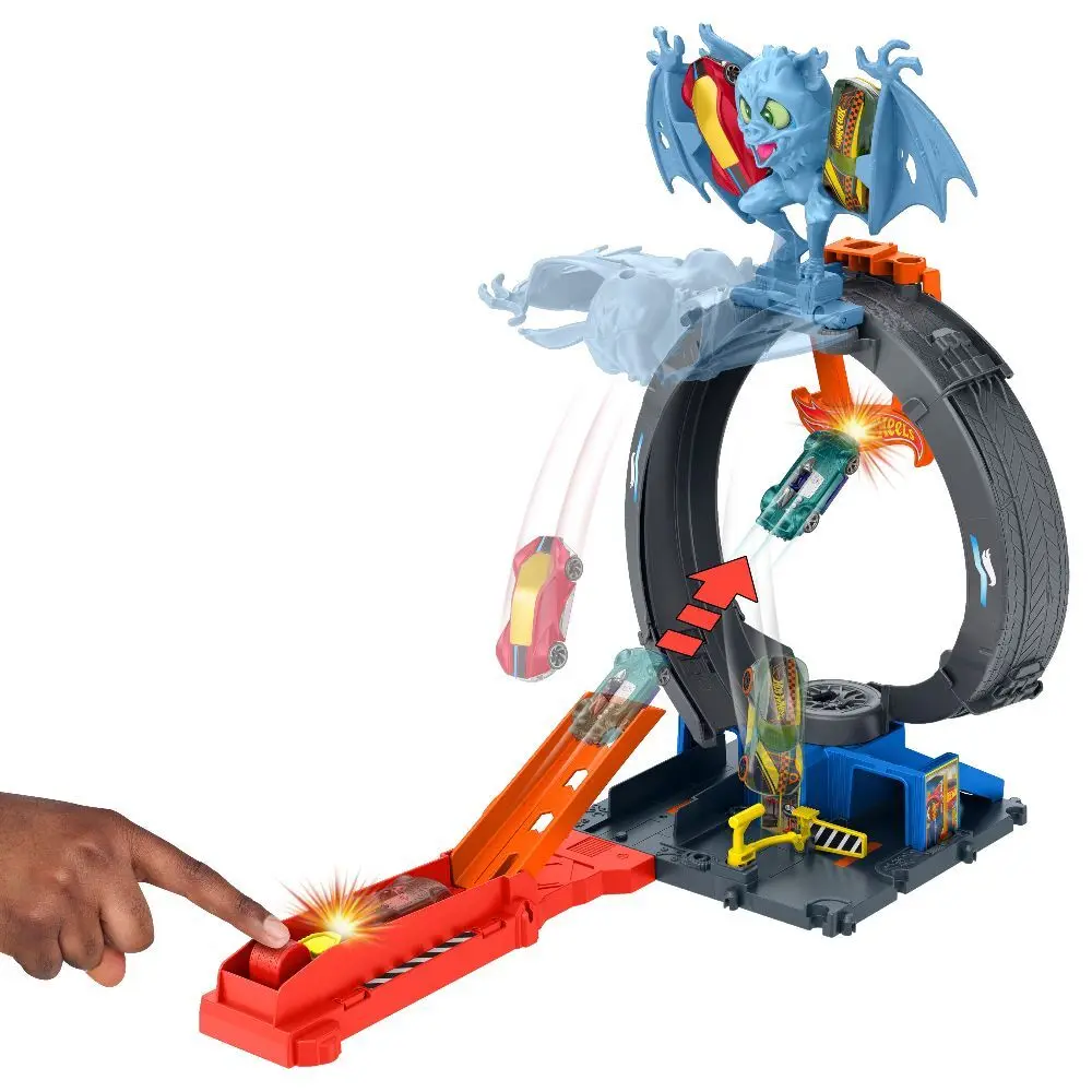 Bild: 194735195084 | Hot Wheels City Nemesis Bat vs Tire Shop | Fensterkarton | HTN78