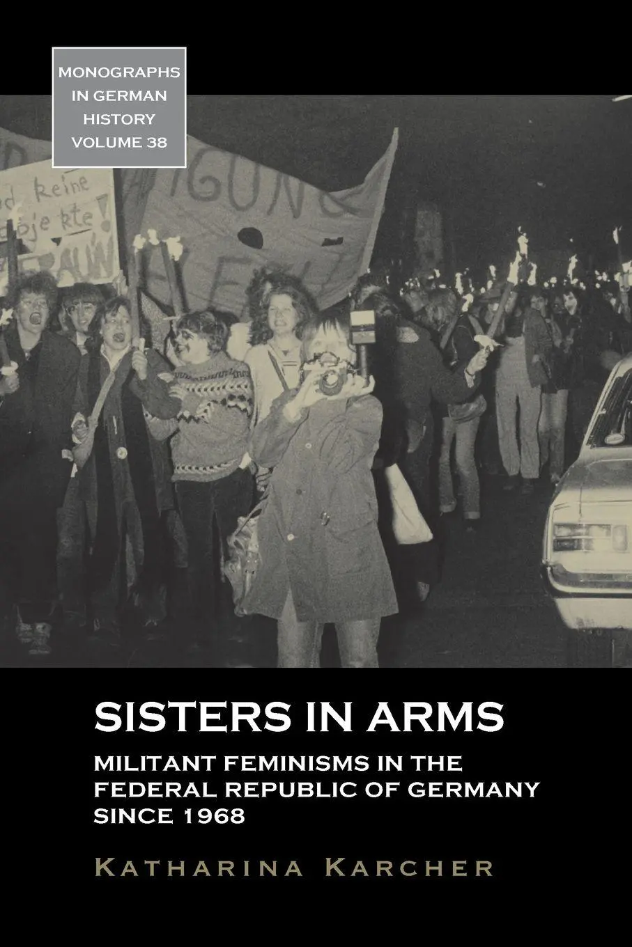 Cover: 9781789205084 | Sisters in Arms | Katharina Karcher | Taschenbuch | Englisch | 2019 Cover: 9781789205084 | Sisters in Arms | Katharina Karcher | Taschenbuch | Englisch | 2019