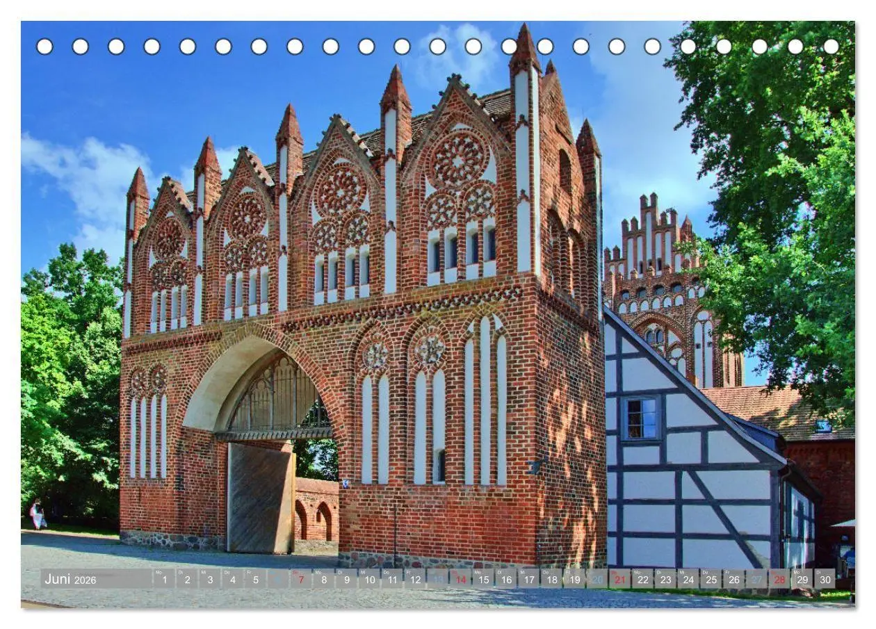 Bild: 9783516705584 | Neubrandenburg - Stadt der 4 Türme (Tischkalender 2026 DIN A5...