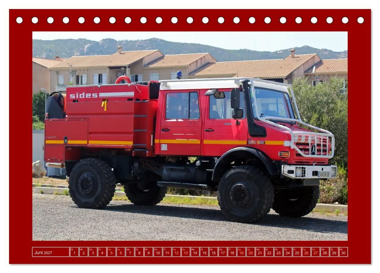 Bild: 9783569226784 | Unimog bei der Feuerwehr (Tischkalender 2027 DIN A5 quer), CALVENDO...