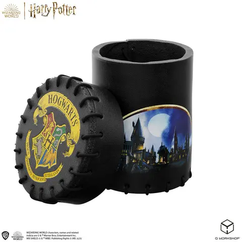 Cover: 5907699496884 | Harry Potter. Hogwarts Dice Cup | Q-Workshop | EAN 5907699496884