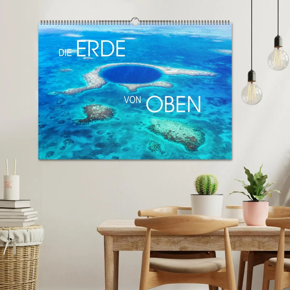 Bild: 9783457628584 | Die Erde von Oben - Earth from above (Wandkalender 2026 DIN A2...