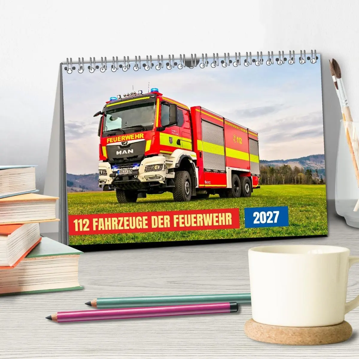 Bild: 9783594359884 | 112 Fahrzeuge der Feuerwehr (Tischkalender 2027 DIN A5 quer),...