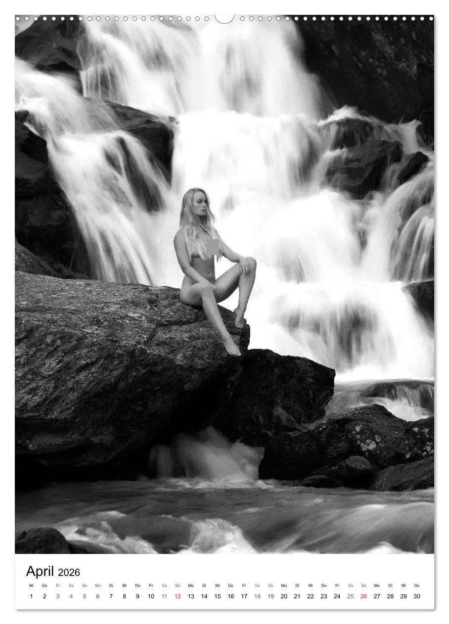 Bild: 9783516431285 | Akt am Wasserfall (Wandkalender 2026 DIN A2 hoch), CALVENDO...