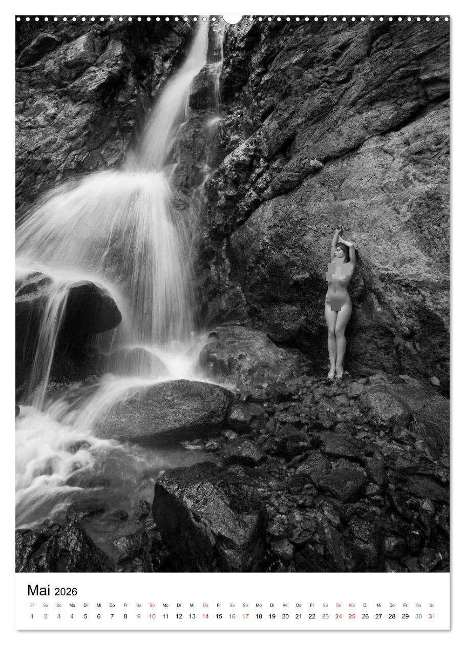 Bild: 9783516431285 | Akt am Wasserfall (Wandkalender 2026 DIN A2 hoch), CALVENDO...
